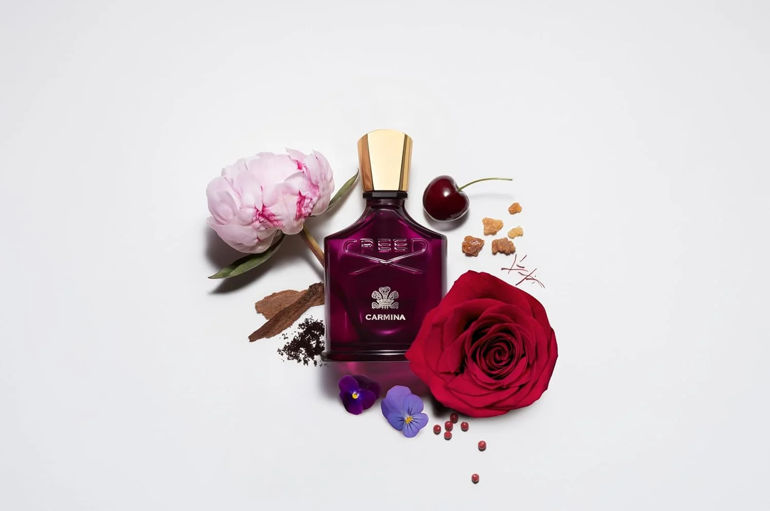 عطر زنانه لوکس کرید کارمینا، رایحه گلی و چوبی، 75 میلی لیتر عطر زنانه لوکس کرید کارمینا، رایحه گلی و چوبی، 75 میلی لیتر