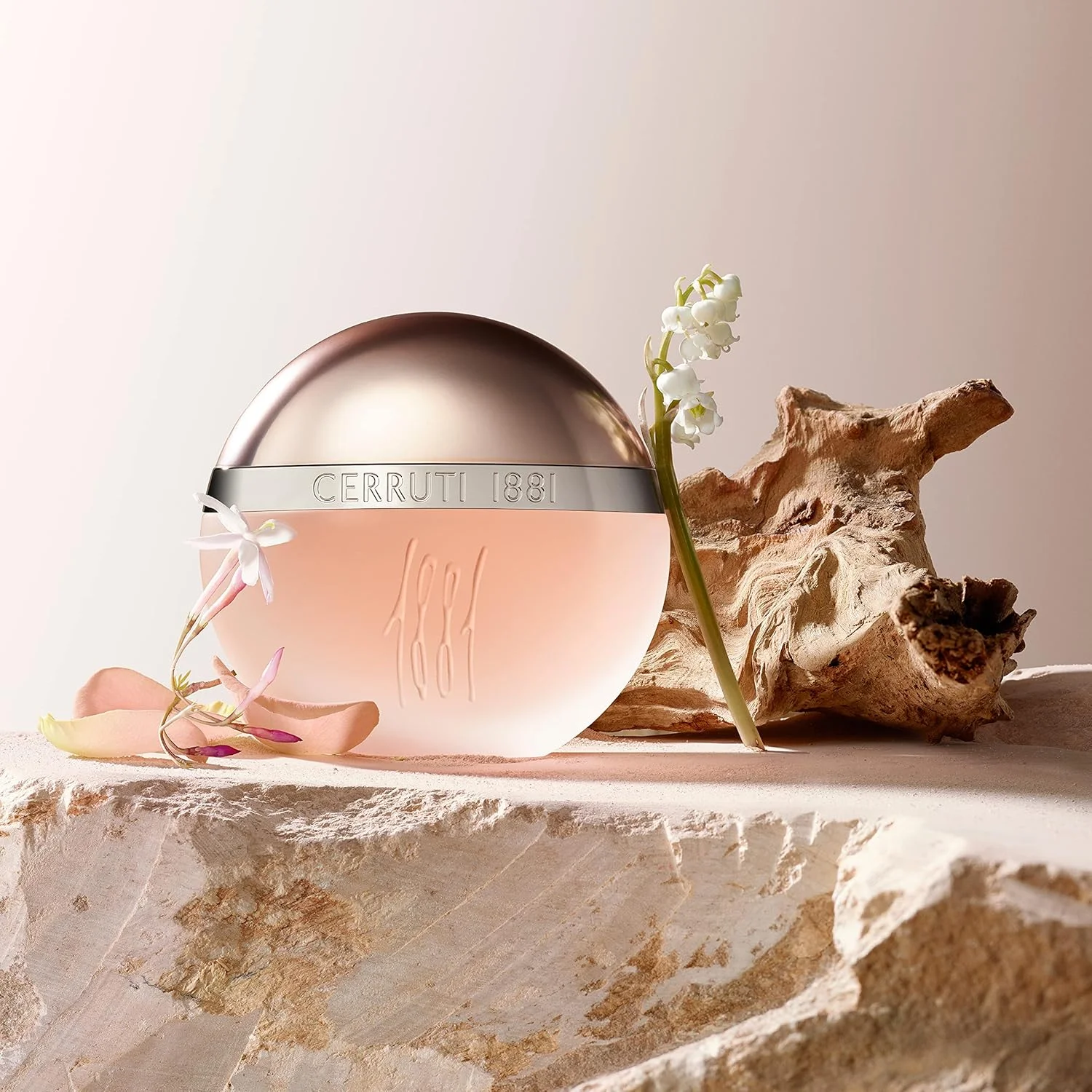 عطر شخصی Cerruti 1881 عطر شخصی Cerruti 1881