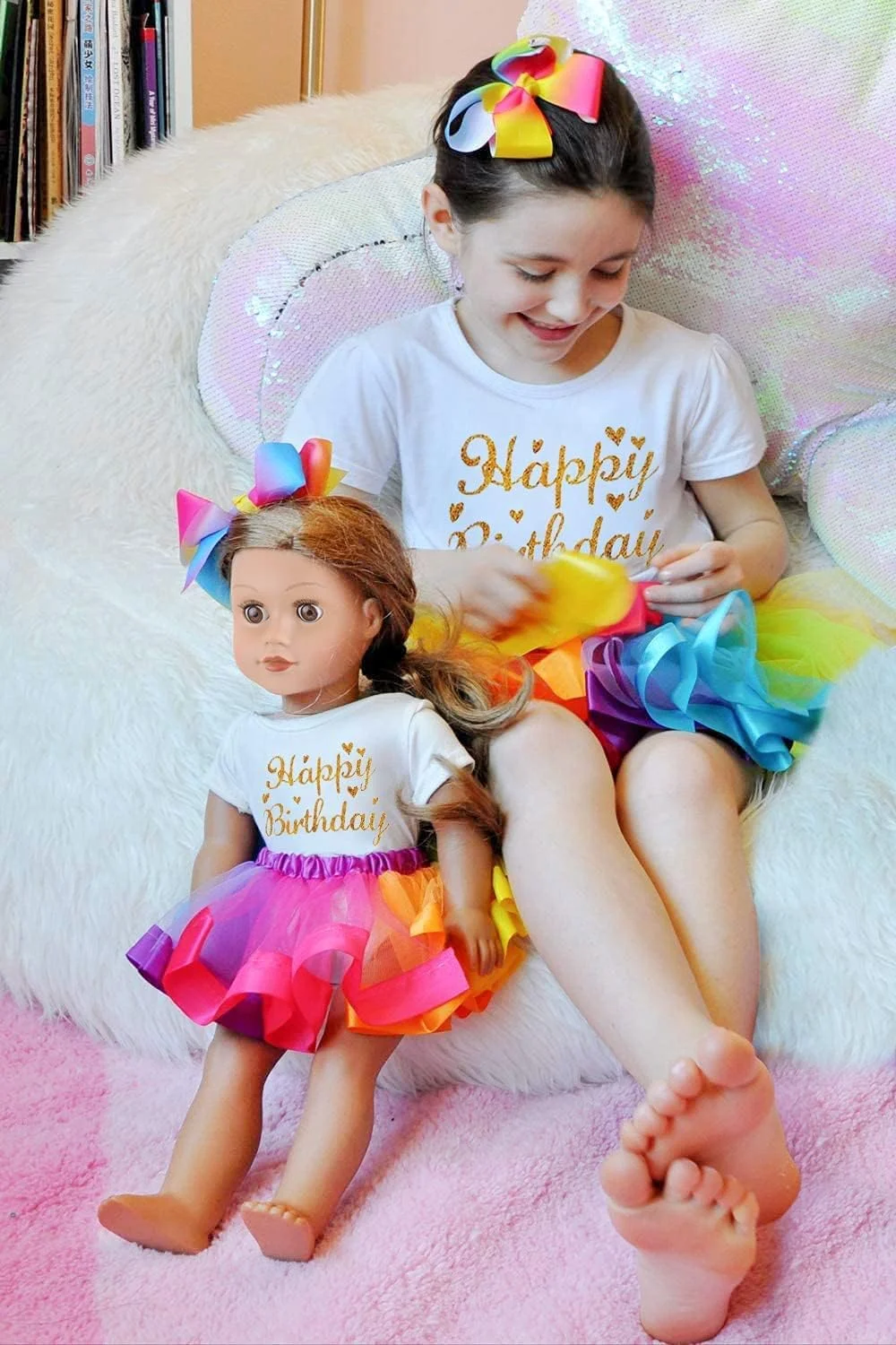 لباس تولد زیتا المنت برای دختران و عروسک های مشابه - 1 عدد تی شرت نخی با پولک رنگین کمانی، 1 عدد دامن توتو رنگین کمانی و 1 عدد گیره موی پاپیونی برای دختران 7-9 ساله و عروسک های 18 اینچی لباس تولد زیتا المنت برای دختران و عروسک های مشابه - 1 عدد تی شرت نخی با پولک رنگین کمانی، 1 عدد دامن توتو رنگین کمانی و 1 عدد گیره موی پاپیونی برای دختران 7-9 ساله و عروسک های 18 اینچی