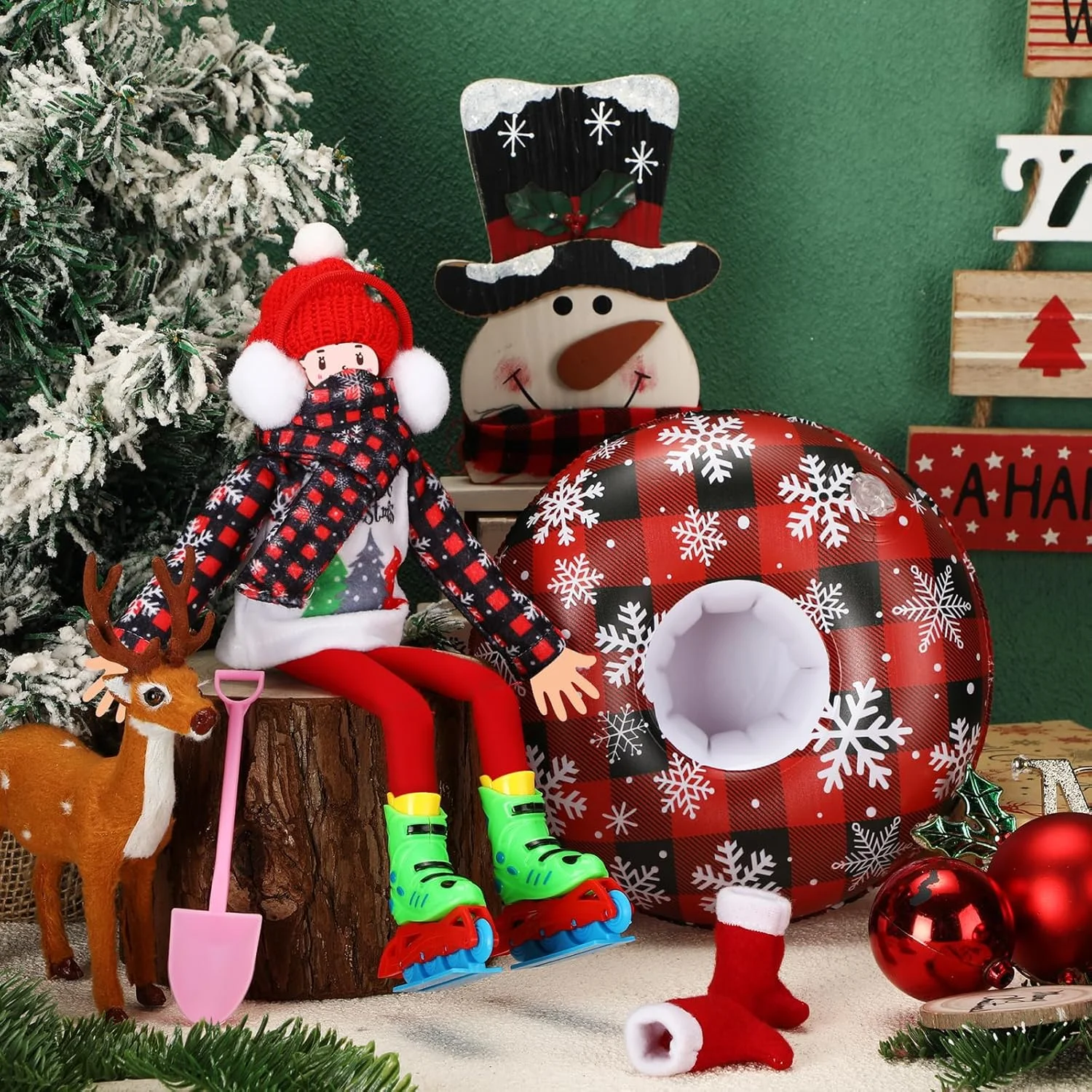 ست 9 عددی لوازم جانبی عروسک جن کریسمس Jenaai، شامل لباس جن کریسمس، گوش گیر، شال گردن، ژاکت، چکمه، تیوپ برفی بادی، ماسک، کلاه، اسکیت روی یخ، بیل برای دکور عروسک، طرح چهارخانه قرمز و مشکی ست 9 عددی لوازم جانبی عروسک جن کریسمس Jenaai، شامل لباس جن کریسمس، گوش گیر، شال گردن، ژاکت، چکمه، تیوپ برفی بادی، ماسک، کلاه، اسکیت روی یخ، بیل برای دکور عروسک، طرح چهارخانه قرمز و مشکی