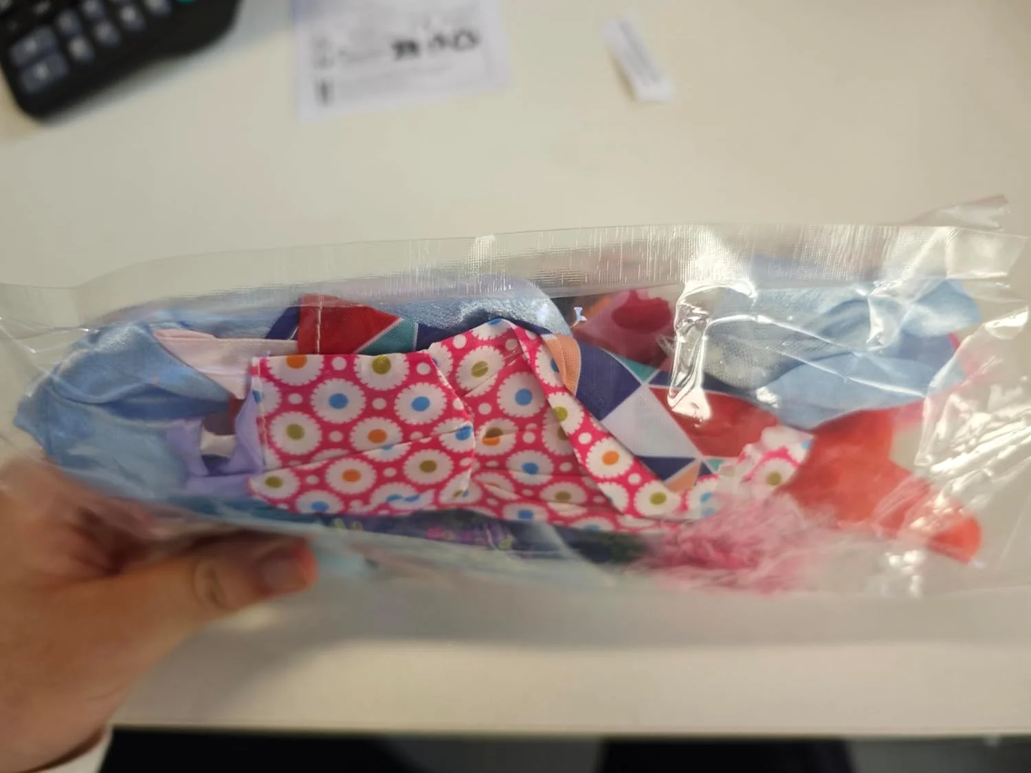 51 تکه لباس و لوازم جانبی برای عروسک ها، شامل 5 لباس عروسی، 10 دامن ساسون دار، 2 دامن فانتزی، 2 تاپ و شلوار، 2 بیکینی، 20 کفش، 17 لوازم جانبی برای عروسک های 11.5 اینچی (استایل تصادفی) 51 تکه لباس و لوازم جانبی برای عروسک ها، شامل 5 لباس عروسی، 10 دامن ساسون دار، 2 دامن فانتزی، 2 تاپ و شلوار، 2 بیکینی، 20 کفش، 17 لوازم جانبی برای عروسک های 11.5 اینچی (استایل تصادفی)