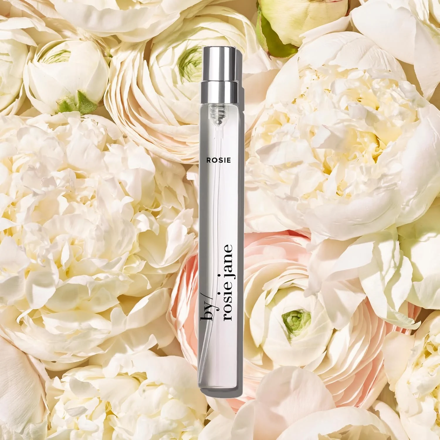 عطر جیبی مسافرتی بای رزی جین (رزی) - عطر پاکیزه زنانه - بادی میست غیر سمی با رایحه مشک سفید و رز شیرین - فاقد پارابن، سولفات و فتالات (10 میلی لیتر) عطر جیبی مسافرتی بای رزی جین (رزی) - عطر پاکیزه زنانه - بادی میست غیر سمی با رایحه مشک سفید و رز شیرین - فاقد پارابن، سولفات و فتالات (10 میلی لیتر)