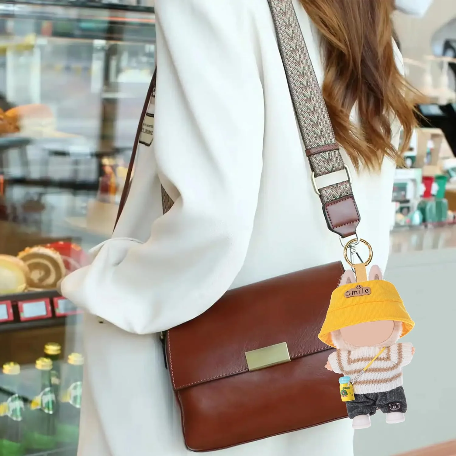 dollbie مجموعه 3 عددی لباس بافتنی عروسک، لباس و لوازم جانبی برای عروسک های 17 سانتی متری شامل: 3 کلاه، 3 تاپ، 3 شلوار، 3 کیف (عروسک شامل نمی شود) dollbie مجموعه 3 عددی لباس بافتنی عروسک، لباس و لوازم جانبی برای عروسک های 17 سانتی متری شامل: 3 کلاه، 3 تاپ، 3 شلوار، 3 کیف (عروسک شامل نمی شود)