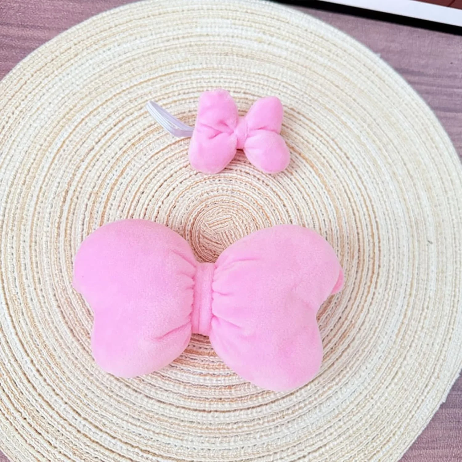 ست لباس عروسک 17 سانتی متری، ست استایل زیبا برای لباس عروسک، هدبند پاپیونی + کوله پشتی پاپیونی ست 2 عددی (صورتی) (عروسک شامل نمی شود) ست لباس عروسک 17 سانتی متری، ست استایل زیبا برای لباس عروسک، هدبند پاپیونی + کوله پشتی پاپیونی ست 2 عددی (صورتی) (عروسک شامل نمی شود)