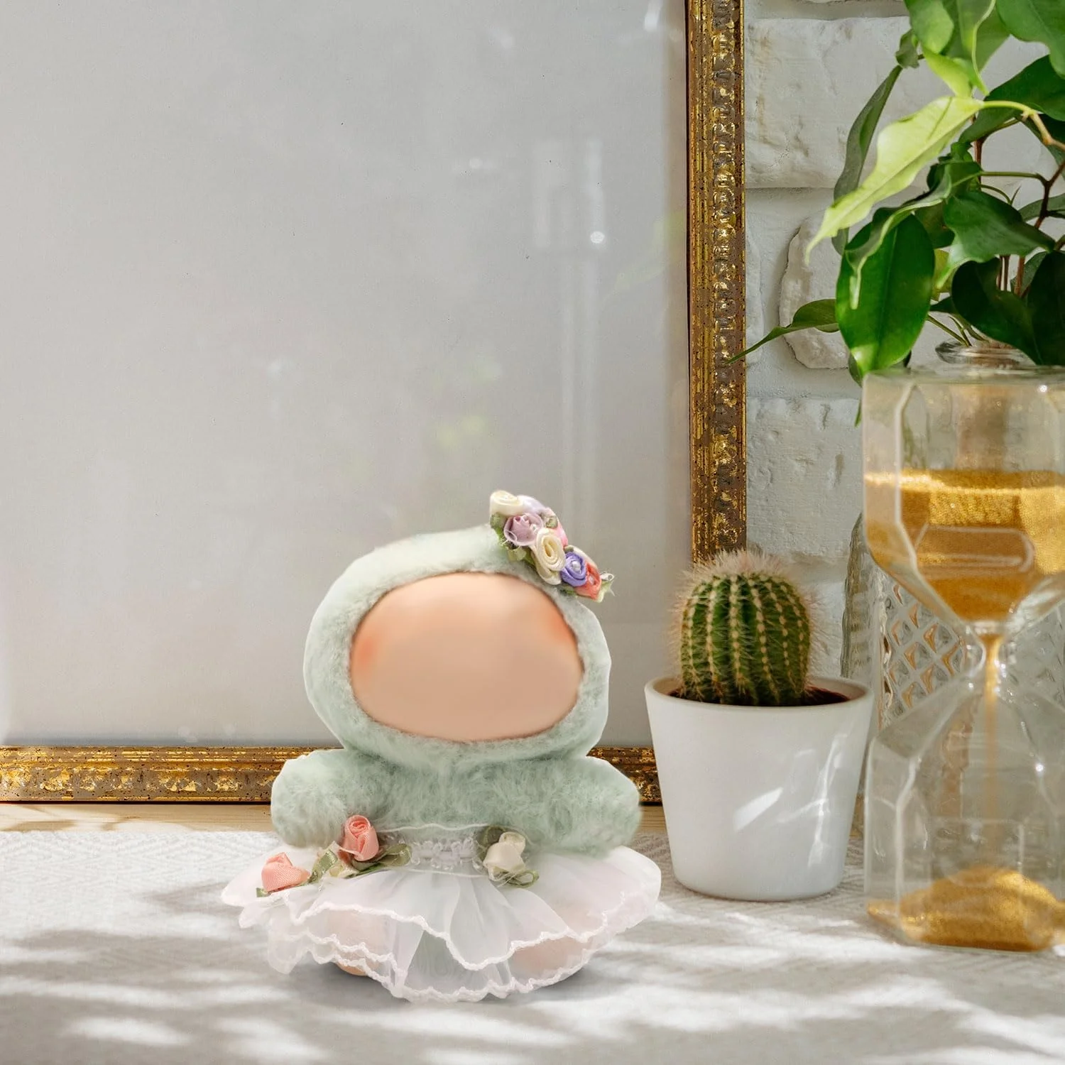 ست لباس عروس عروسکی شیک برای عروسک های پولیشی نشسته 15 سانتی متری و ایستاده 17 سانتی متری، شامل لباس سفید و گیره موی گل، سازگار با عروسک های پولیشی لابوبو ست لباس عروس عروسکی شیک برای عروسک های پولیشی نشسته 15 سانتی متری و ایستاده 17 سانتی متری، شامل لباس سفید و گیره موی گل، سازگار با عروسک های پولیشی لابوبو