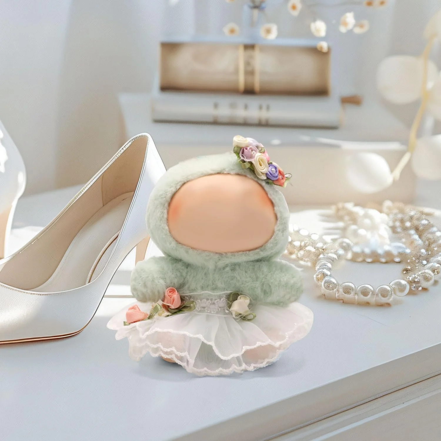 ست لباس عروس عروسکی شیک برای عروسک های پولیشی نشسته 15 سانتی متری و ایستاده 17 سانتی متری، شامل لباس سفید و گیره موی گل، سازگار با عروسک های پولیشی لابوبو ست لباس عروس عروسکی شیک برای عروسک های پولیشی نشسته 15 سانتی متری و ایستاده 17 سانتی متری، شامل لباس سفید و گیره موی گل، سازگار با عروسک های پولیشی لابوبو