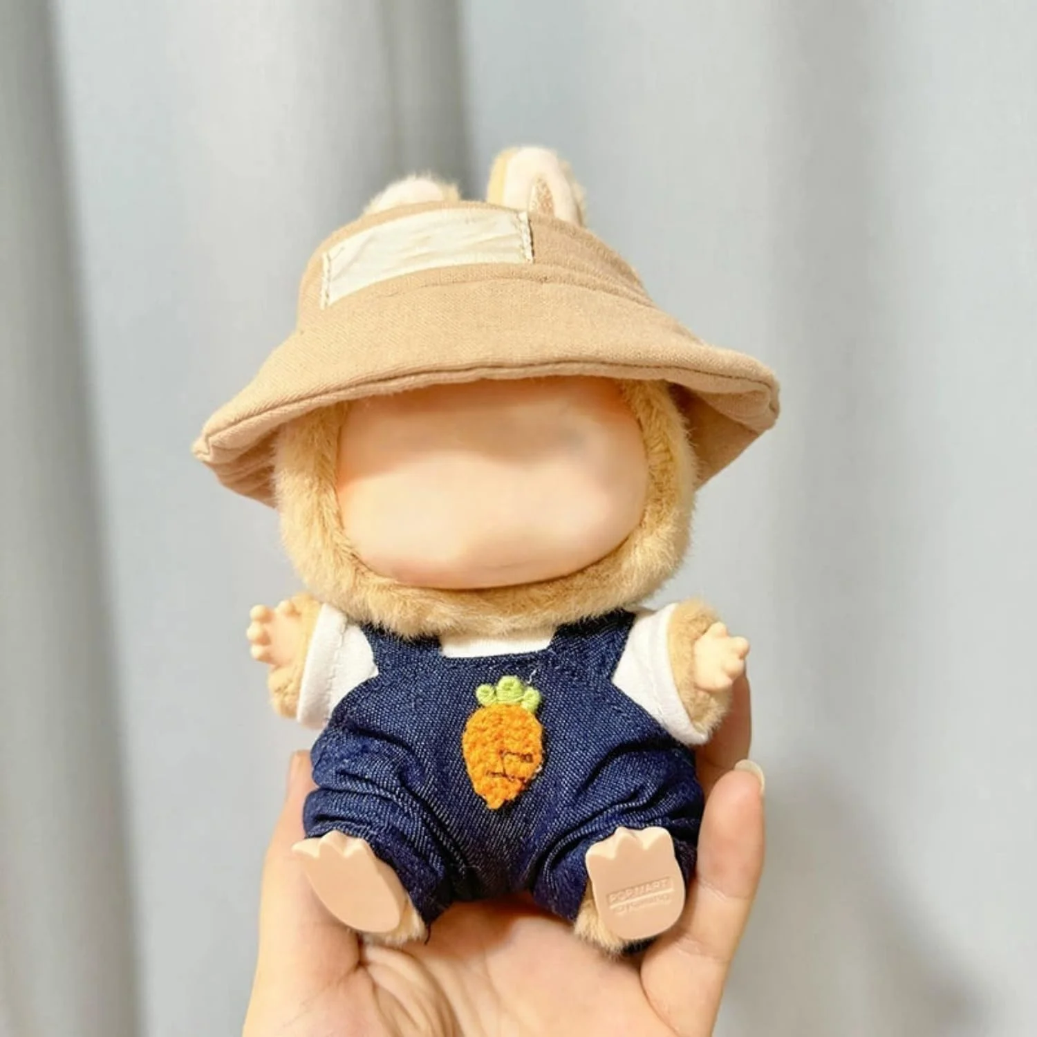 ست لباس عروسک برای عروسک های کلکسیونی 17 سانتی متری، سازگار با عروسک های پولیشی لابوبو، شامل لوازم جانبی مختلف، هدیه ایده آل برای دختران و کودکان، مناسب برای اکثر عروسک های 17 سانتی متری (عروسک شامل نمی شود)