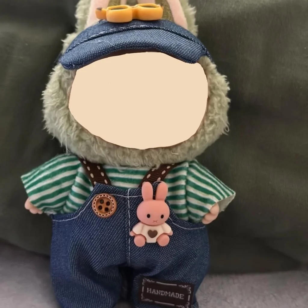 ست لباس و لوازم جانبی قلاب بافی 3 تکه برای عروسک های لابوبو 17 سانتی متری، شامل تکه های طرح جین، مناسب برای کلکسیونرهای عروسک های پولیشی، عروسک شامل نمی شود