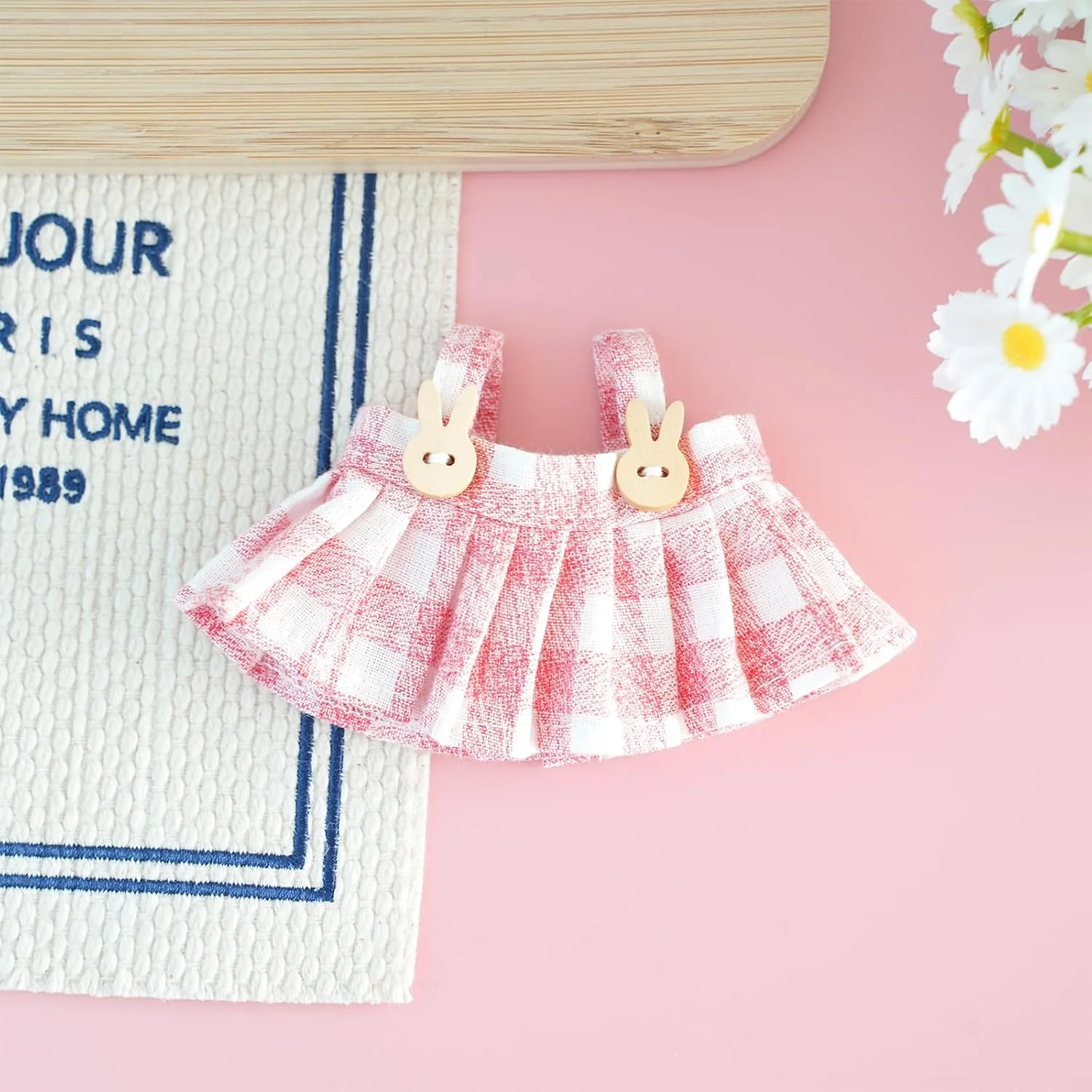 لباس عروسک 17 سانتی متری، لباس صورتی زیبا برای عروسک، ست 2 تکه لباس چهارخانه و هدبند پاپیونی، لباس های کاوایی برای لباس پوشیدن، لباس و لوازم جانبی عروسک مد روز - سبک عالی برای نمایش (بدون عروسک) لباس عروسک 17 سانتی متری، لباس صورتی زیبا برای عروسک، ست 2 تکه لباس چهارخانه و هدبند پاپیونی، لباس های کاوایی برای لباس پوشیدن، لباس و لوازم جانبی عروسک مد روز - سبک عالی برای نمایش (بدون عروسک)