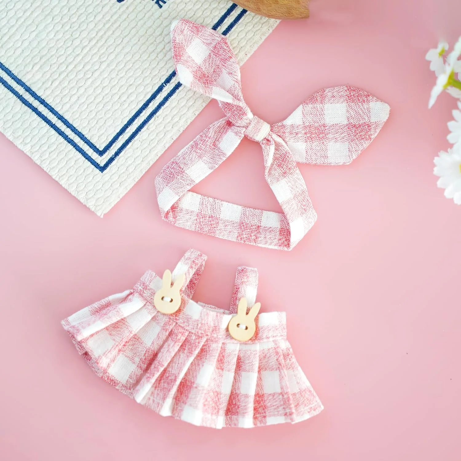 لباس عروسک 17 سانتی متری، لباس صورتی زیبا برای عروسک، ست 2 تکه لباس چهارخانه و هدبند پاپیونی، لباس های کاوایی برای لباس پوشیدن، لباس و لوازم جانبی عروسک مد روز - سبک عالی برای نمایش (بدون عروسک) لباس عروسک 17 سانتی متری، لباس صورتی زیبا برای عروسک، ست 2 تکه لباس چهارخانه و هدبند پاپیونی، لباس های کاوایی برای لباس پوشیدن، لباس و لوازم جانبی عروسک مد روز - سبک عالی برای نمایش (بدون عروسک)