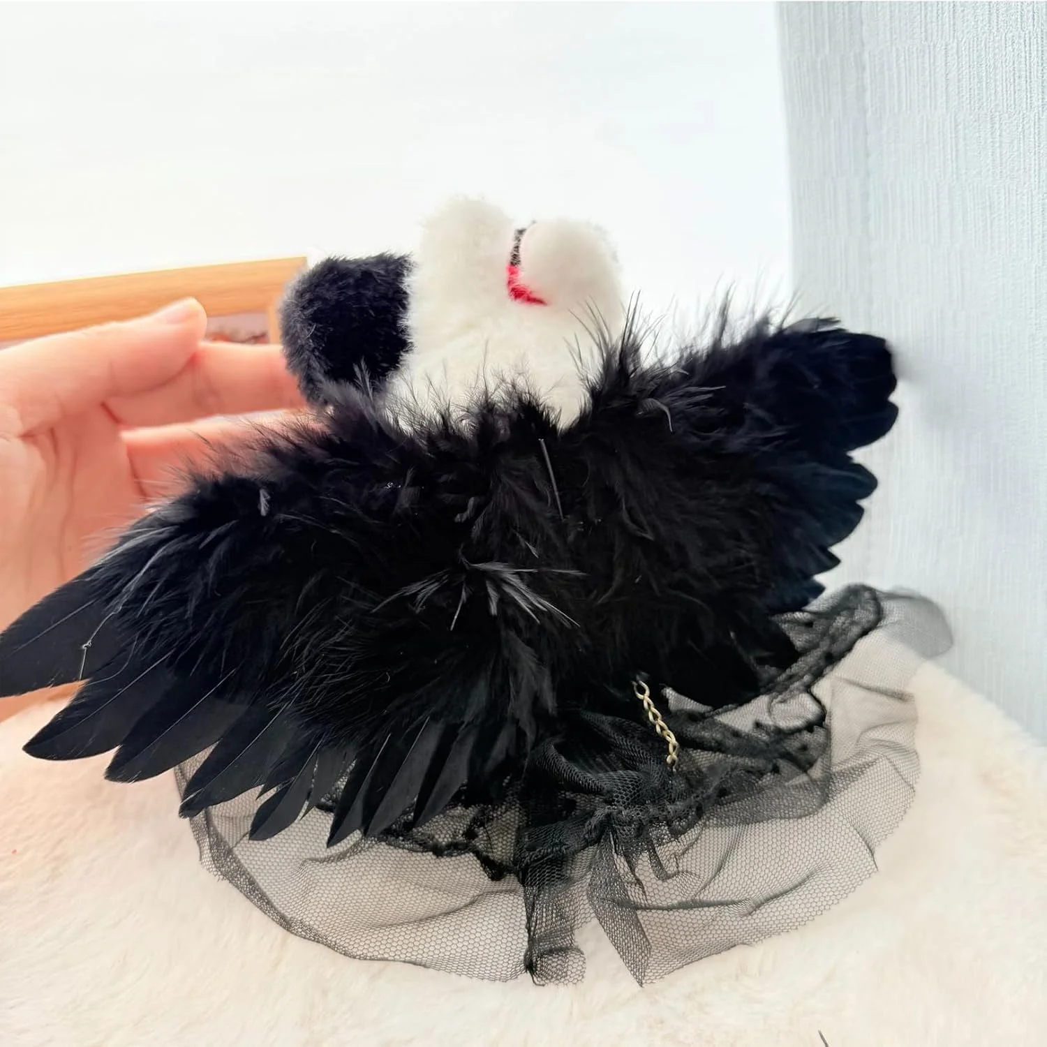 لباس شیطان کوچک مشکی برای عروسک های لابوبو نسل 1/2/3، شامل هدبند مشکی، بال، دامن توری، لباس زیر و گردنبند مروارید، پارچه نرم و بادوام، مناسب برای استایل فانتزی (بدون عروسک) لباس شیطان کوچک مشکی برای عروسک های لابوبو نسل 1/2/3، شامل هدبند مشکی، بال، دامن توری، لباس زیر و گردنبند مروارید، پارچه نرم و بادوام، مناسب برای استایل فانتزی (بدون عروسک)