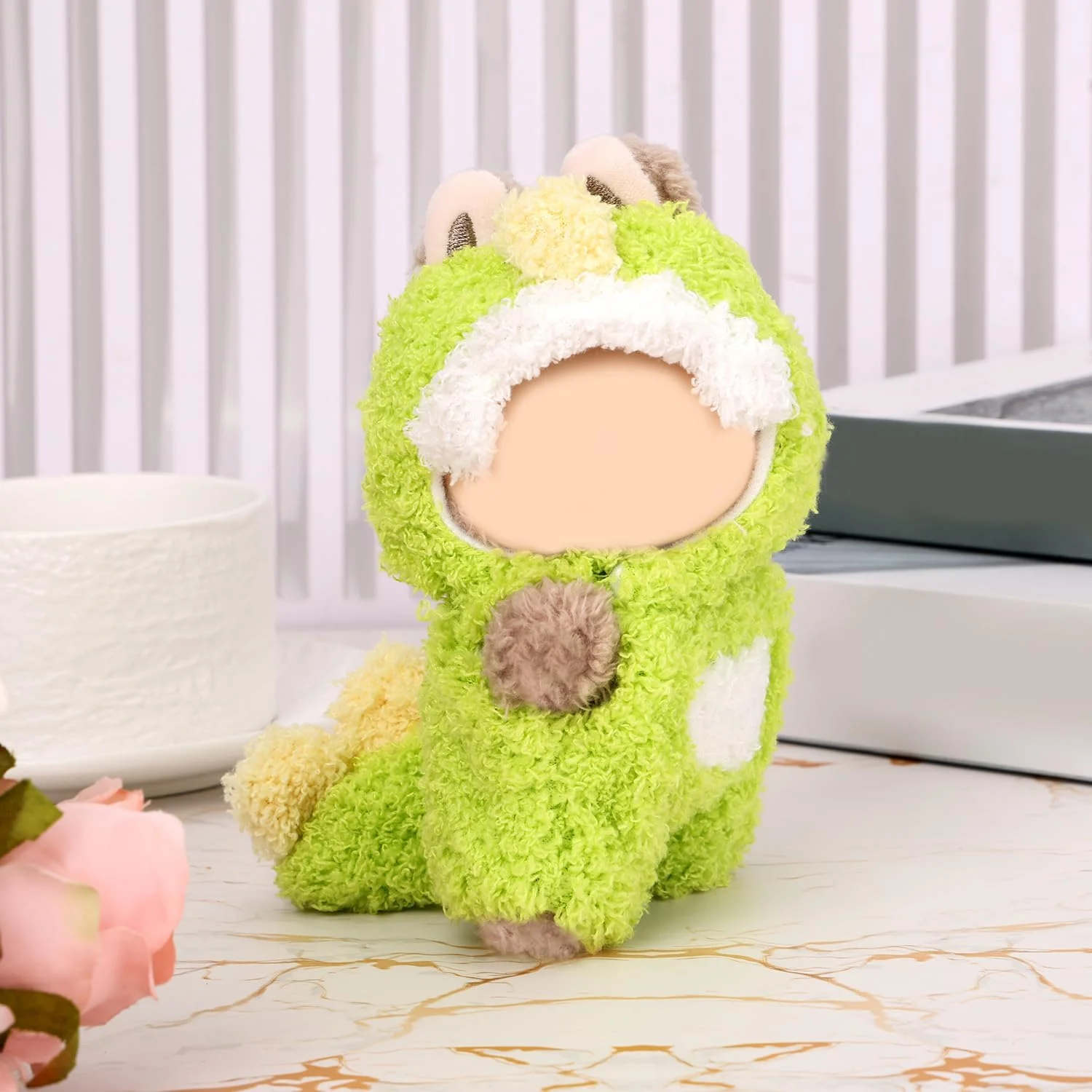 لباس سبز عروسکی، لباس و لوازم جانبی اسباب بازی دایناسور سبز نرم و زیبا برای جایگزینی لباس عروسک 6.70 اینچی لباس سبز عروسکی، لباس و لوازم جانبی اسباب بازی دایناسور سبز نرم و زیبا برای جایگزینی لباس عروسک 6.70 اینچی