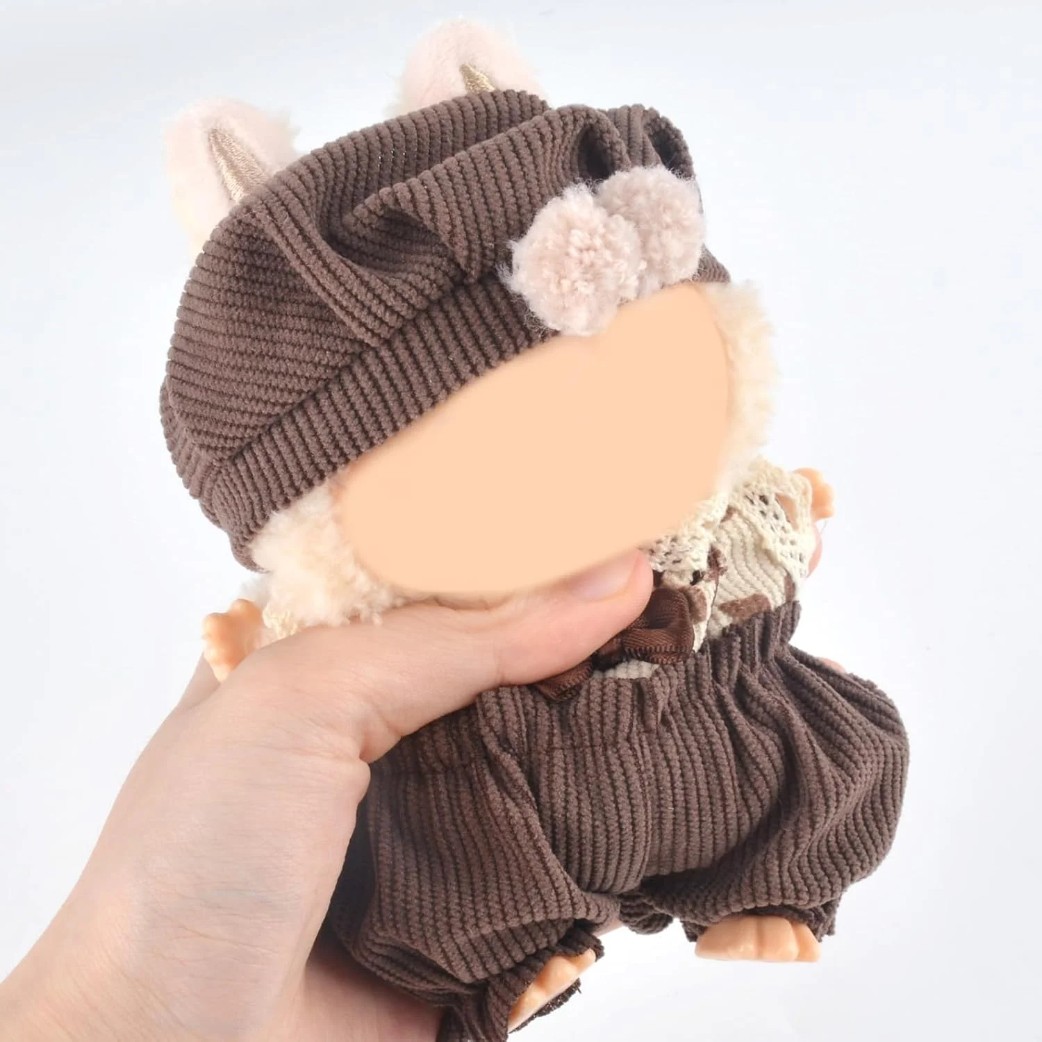 ست لباس عروسکی 3 تکه KASTWAVE برای عروسک پولیشی Labubu، شامل کلاه، تاپ و شلوار، مناسب برای عروسک های 17 سانتی متری، هدیه لوازم جانبی شیک عروسک برای پسران و دختران (بدون عروسک) ست لباس عروسکی 3 تکه KASTWAVE برای عروسک پولیشی Labubu، شامل کلاه، تاپ و شلوار، مناسب برای عروسک های 17 سانتی متری، هدیه لوازم جانبی شیک عروسک برای پسران و دختران (بدون عروسک)