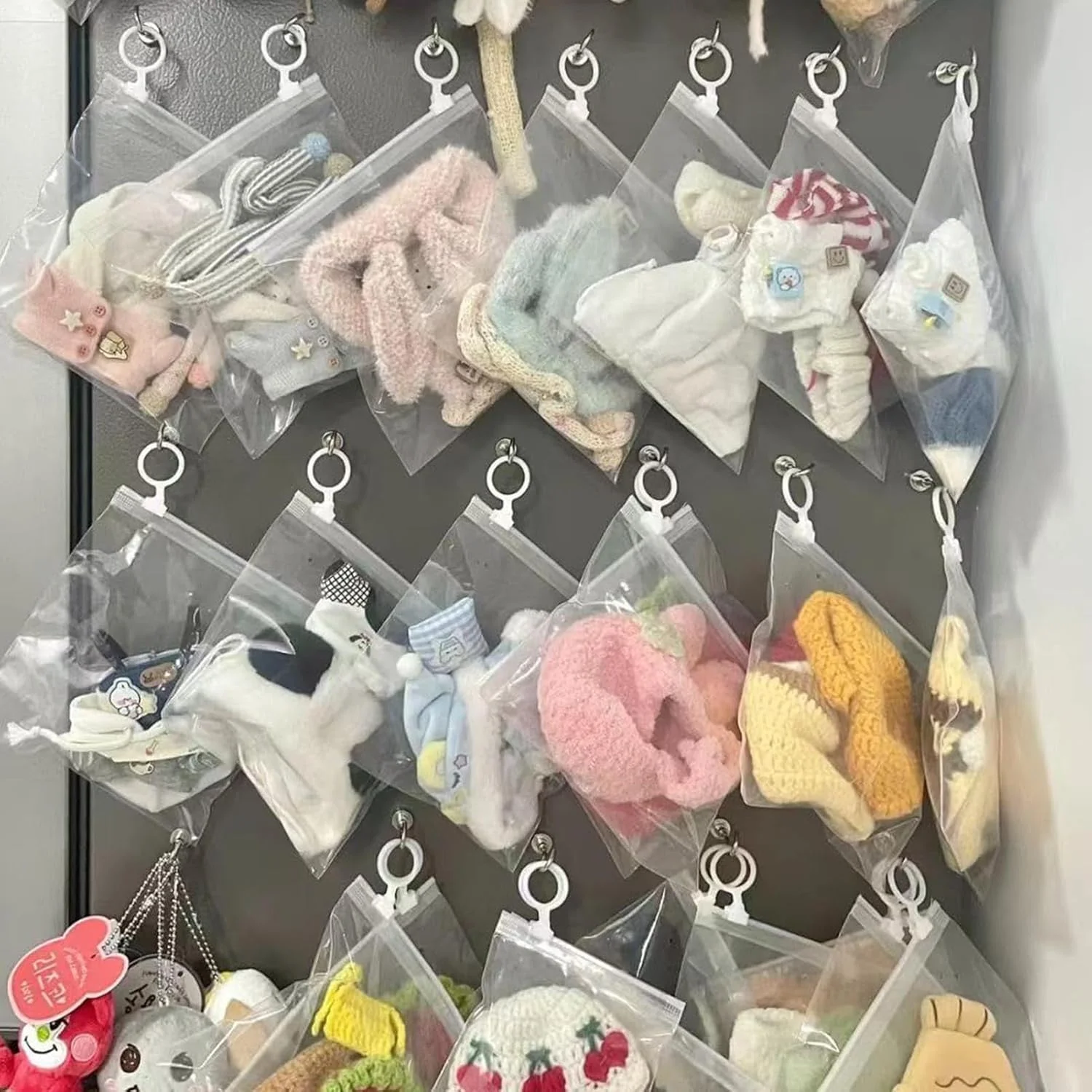 چوب لباسی عروسک | رگال لباس عروسک - استند سازمان دهنده لباس برای پیراهن، کت و اسباب بازی های کوچک، بازی نقش آفرینی پسرانه چوب لباسی عروسک | رگال لباس عروسک - استند سازمان دهنده لباس برای پیراهن، کت و اسباب بازی های کوچک، بازی نقش آفرینی پسرانه