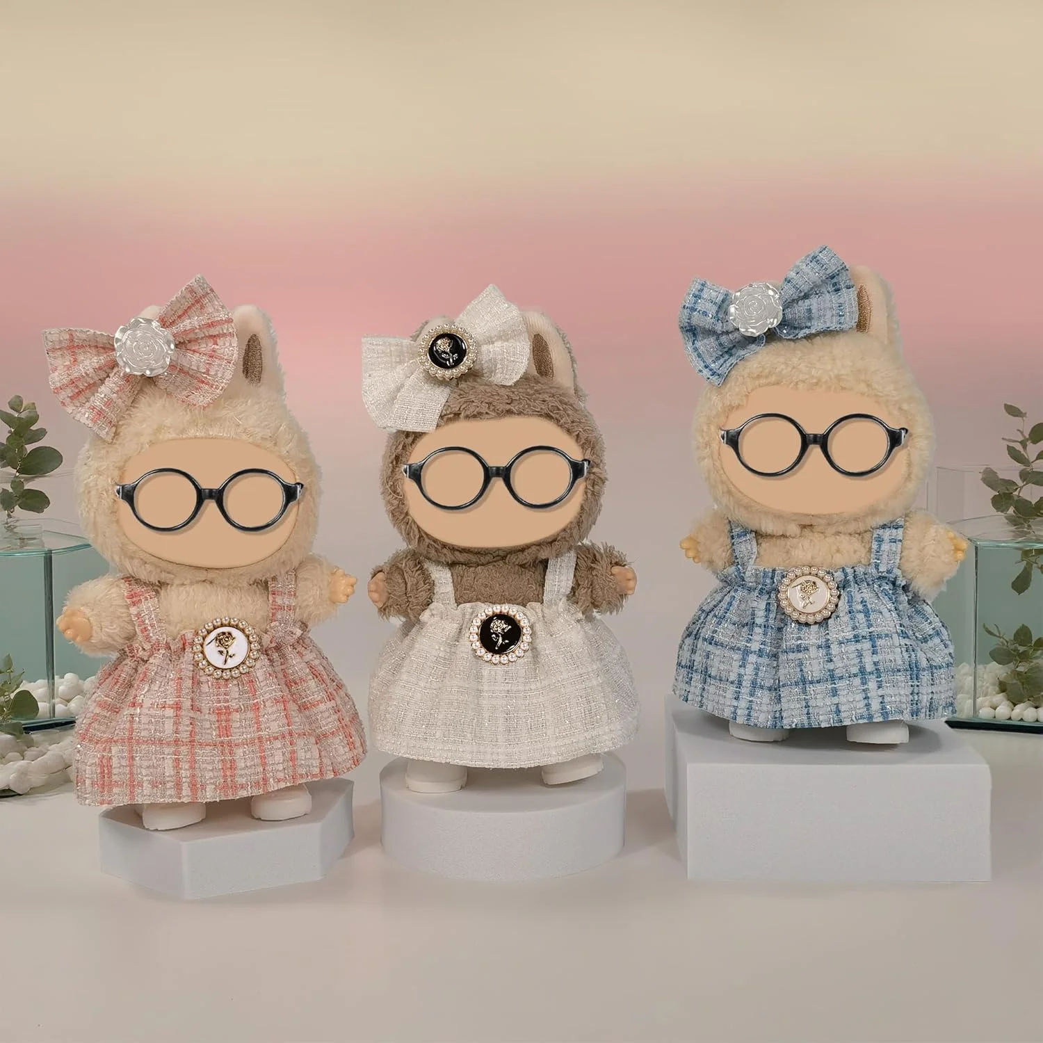 مجموعه 3 عددی لباس و لوازم جانبی شیک برای عروسک های 17 سانتی متری شامل - لوازم جانبی نرم و شیک (عروسک و عینک شامل نمی شوند) مجموعه 3 عددی لباس و لوازم جانبی شیک برای عروسک های 17 سانتی متری شامل - لوازم جانبی نرم و شیک (عروسک و عینک شامل نمی شوند)