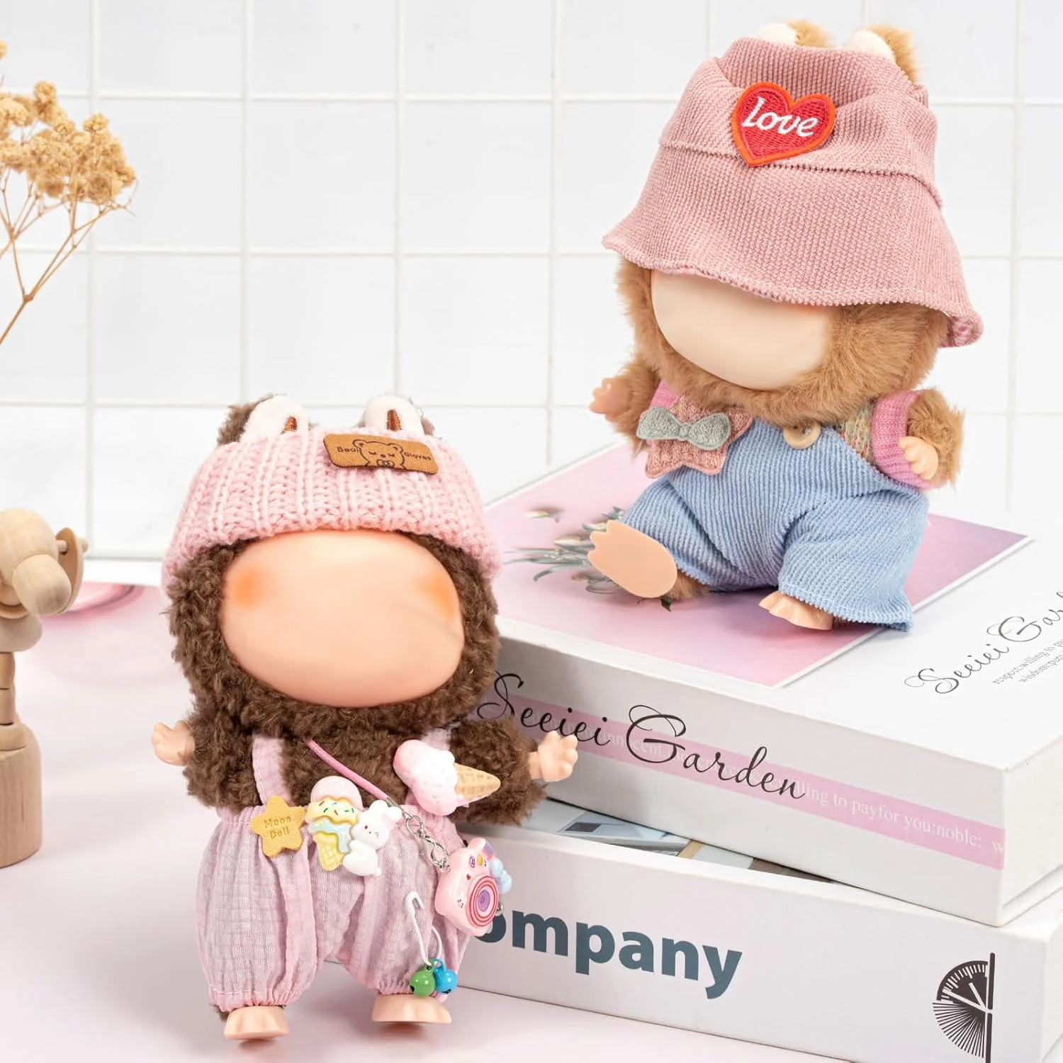 ست لباس عروسک KASTWAVE برای عروسک لابوبو مناسب عروسک های 17 سانتی متری/6.7 اینچی، شامل 3 تکه کلاه آبی، ژاکت گرم و سرهمی شیک، لوازم جانبی شیک برای لباس پوشیدن دختران و پسران (عروسک شامل نمی شود)