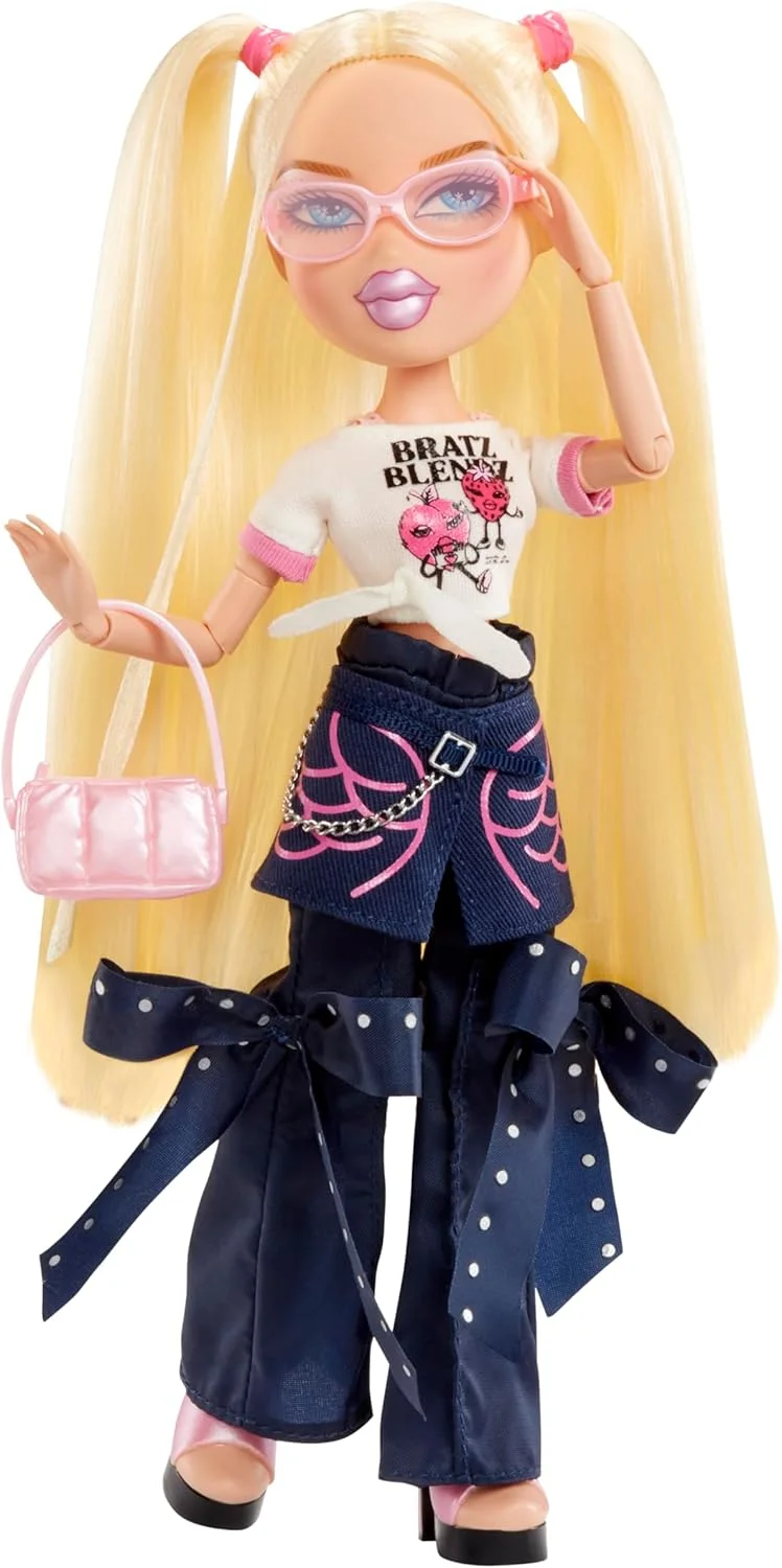 عروسک فشن کلویی Bratz Stylin' با تیشرت قابل تنظیم که میتوانید بپوشید، شامل لوازم جانبی، اسباببازیهای زیبا برای دختران عروسک فشن کلویی Bratz Stylin' با تیشرت قابل تنظیم که میتوانید بپوشید، شامل لوازم جانبی، اسباببازیهای زیبا برای دختران