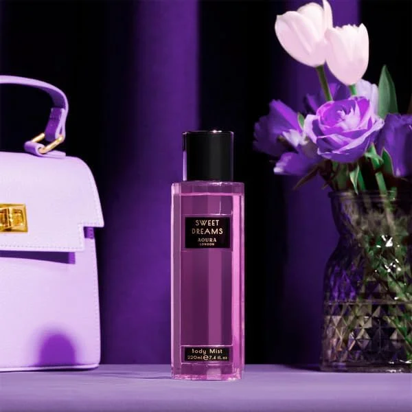 اسپری بدن زنانه آورا لندن مدل Sweet Dreams - عطر گلی و با طراوت لوکس، ماندگاری طولانی برای استفاده روزانه، اسپری با طراوت و ظریف، 220 میلی لیتر