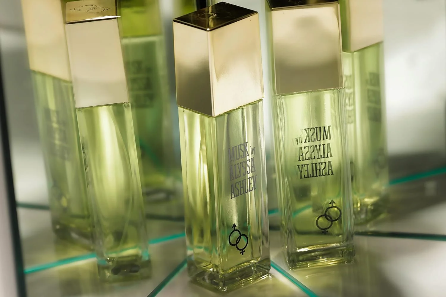 عطر زنانه آلیسا اشلی ماسک از آلیسا اشلی - ادو تویلت 100 میلی لیتر عطر زنانه آلیسا اشلی ماسک از آلیسا اشلی - ادو تویلت 100 میلی لیتر