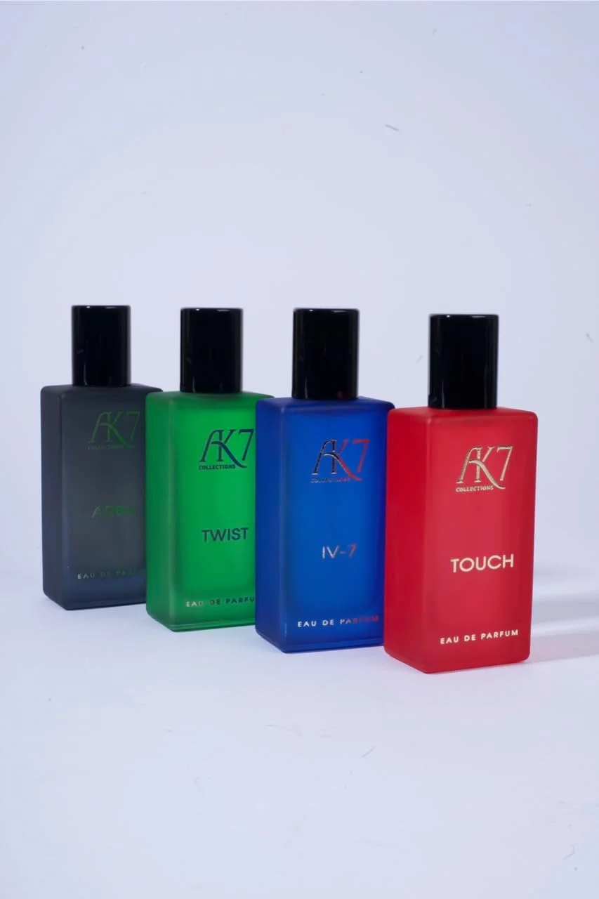 مجموعه AK7 | بسته هدیه 4 عدد 30 میلی لیتری | 4 رایحه مختلف | ادو پرفیوم | برای مردان و زنان