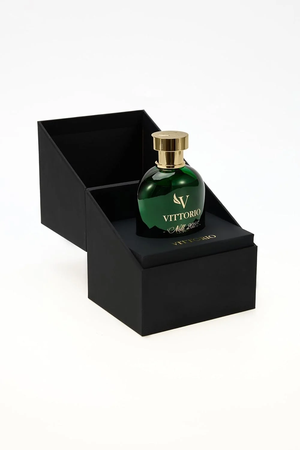 عطر унисекс Vittorio Nell 2025، رایحه پودری گلی ملایم برای ظرافت لطیف، عطر ماندگار با نت های عاشقانه نرم، 100 میلی لیتر عطر унисекс Vittorio Nell 2025، رایحه پودری گلی ملایم برای ظرافت لطیف، عطر ماندگار با نت های عاشقانه نرم، 100 میلی لیتر