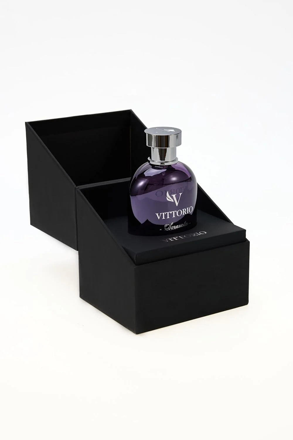 عطر ویتوریو سرناتا унисекс، رایحه گلی گرم و ظریف با پایه مشک نرم، عطر ماندگار برای ظرافت و استایل روزانه، 100 میلی لیتر عطر ویتوریو سرناتا унисекс، رایحه گلی گرم و ظریف با پایه مشک نرم، عطر ماندگار برای ظرافت و استایل روزانه، 100 میلی لیتر