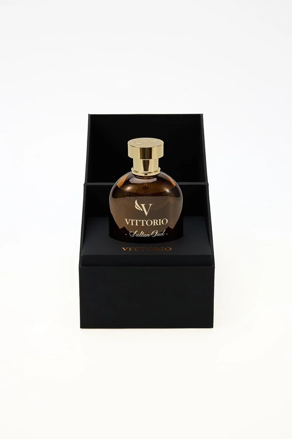 عطر ادکلن ویكتوريو سلطان عود унисекс، رایحه عود تند و عمیق الهام گرفته از لوکس عربی، عطر ماندگار برای حضور قوی و لباس شب، 100 میلی لیتر