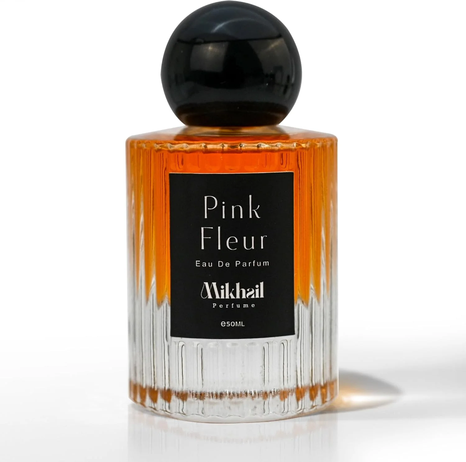عطر زنانه Pink Fleur از MIKHAIL حجم 50 میلی لیتر - عطر گلی مرکباتی برای زنان - ادو پرفیوم ماندگار با رایحه یاس بنفش سبز، گل صد تومانی، چوب سدر و عنبر - رایحه ای ظریف، رمانتیک و تازه برای استفاده روزانه و هدیه دادن