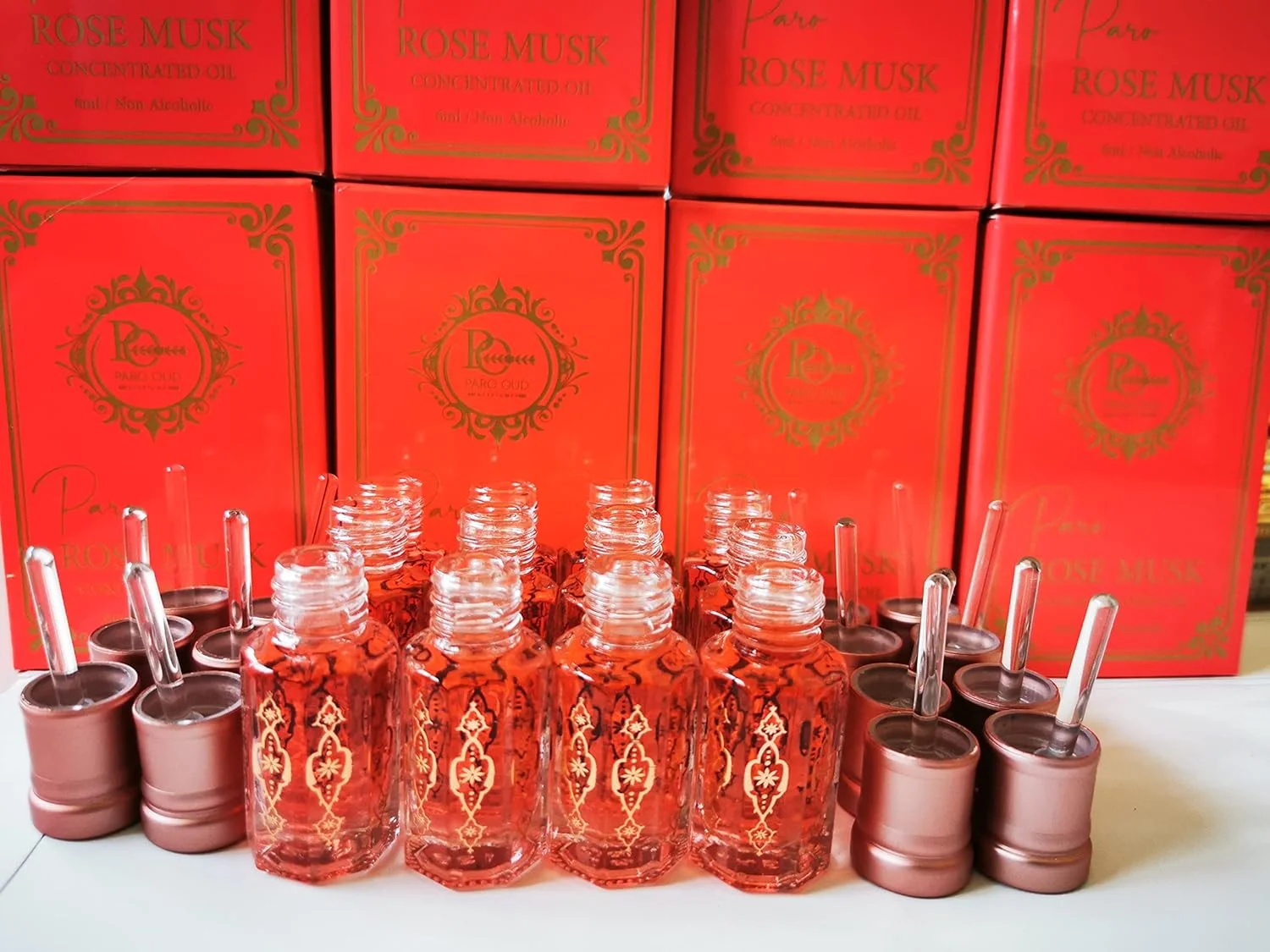 روغن عطر غلیظ رز مشک پارو عود و عطرها I یونیسکس I 6 میلی لیتر I عطر مشک I عطر گل I بدون الکل I عطر یونیسکس I ماندگاری تمام روز I سایز مناسب سفر I عطر عروسی روغن عطر غلیظ رز مشک پارو عود و عطرها I یونیسکس I 6 میلی لیتر I عطر مشک I عطر گل I بدون الکل I عطر یونیسکس I ماندگاری تمام روز I سایز مناسب سفر I عطر عروسی