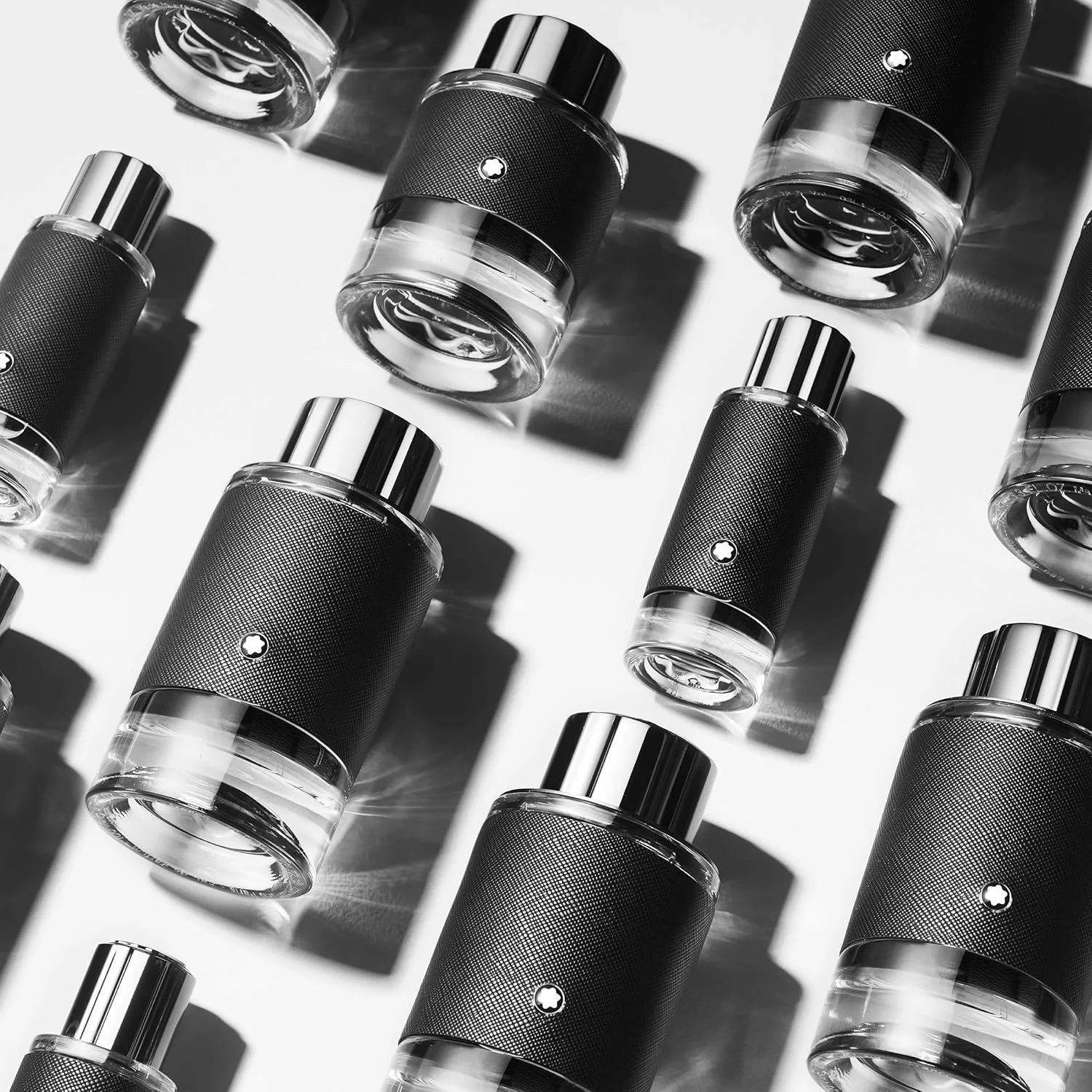 ادکلن مردانه مونت بلان اکسپلورر Montblanc Explorer - ادو پرفیوم 100 میلی لیتر ادکلن مردانه مونت بلان اکسپلورر Montblanc Explorer - ادو پرفیوم 100 میلی لیتر