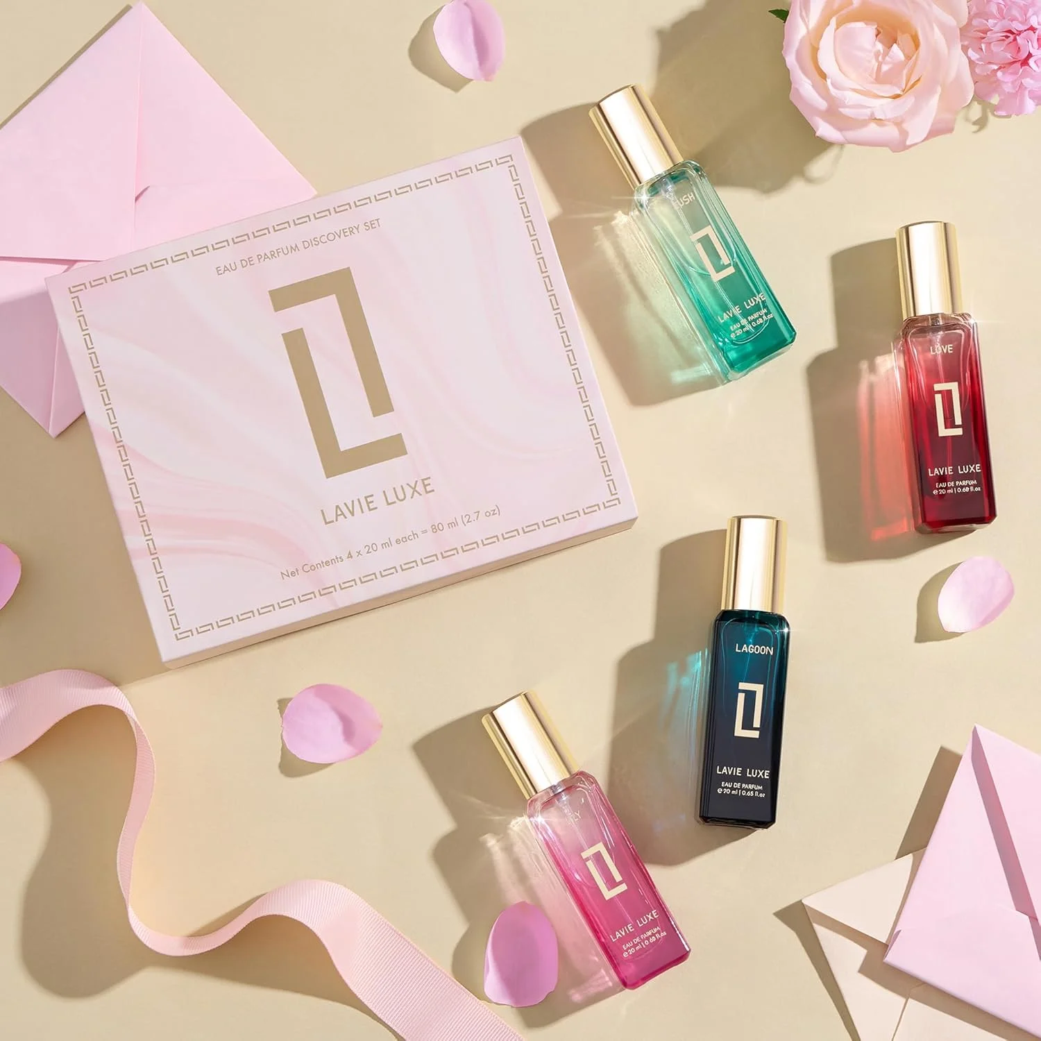 ست هدیه ادو پرفیوم زنانه لوکس Lavie Luxe، قابل حمل، 80 میلی لیتر | عطر زنانه با رایحه های گل سوسن، شیرین، نارنگی ماندارین و ترنج ست هدیه ادو پرفیوم زنانه لوکس Lavie Luxe، قابل حمل، 80 میلی لیتر | عطر زنانه با رایحه های گل سوسن، شیرین، نارنگی ماندارین و ترنج
