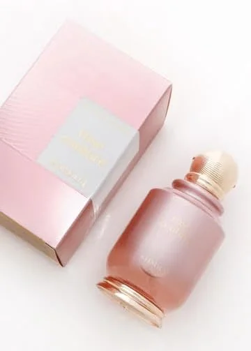 عطر زنانه رز کوتور از برند خادلاج پرفیومز، ادو پرفیوم اسپری، 100 میلی لیتر عطر زنانه رز کوتور از برند خادلاج پرفیومز، ادو پرفیوم اسپری، 100 میلی لیتر