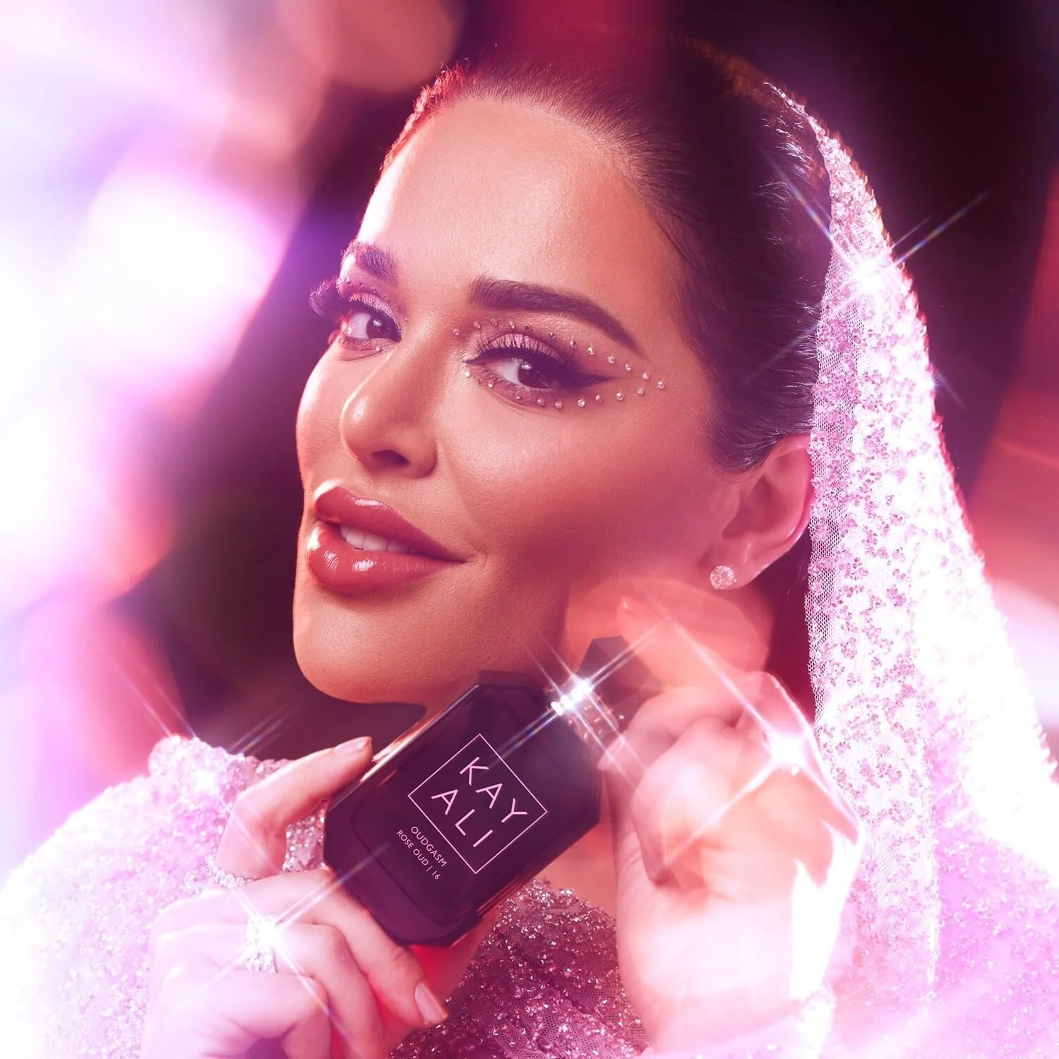 اسپری مسافرتی ادو پرفیوم اینتنس KAYALI OUDGASM ROSE OUD | 16 حجم 10 میلی لیتر اسپری مسافرتی ادو پرفیوم اینتنس KAYALI OUDGASM ROSE OUD | 16 حجم 10 میلی لیتر