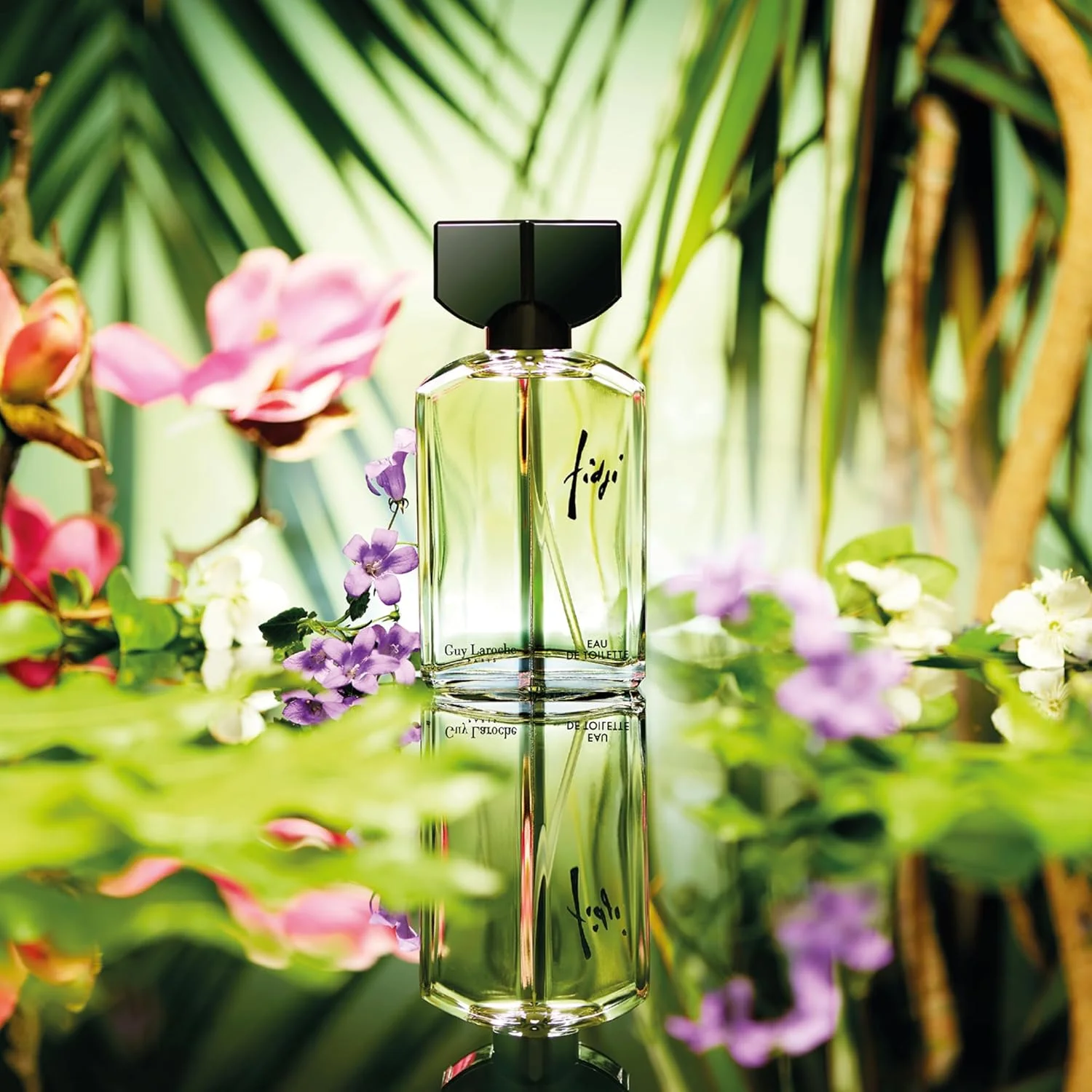 گای لاروش Fidji - عطر زنانه، 50 میلی لیتر - ادو تویلت اسپری گای لاروش Fidji - عطر زنانه، 50 میلی لیتر - ادو تویلت اسپری