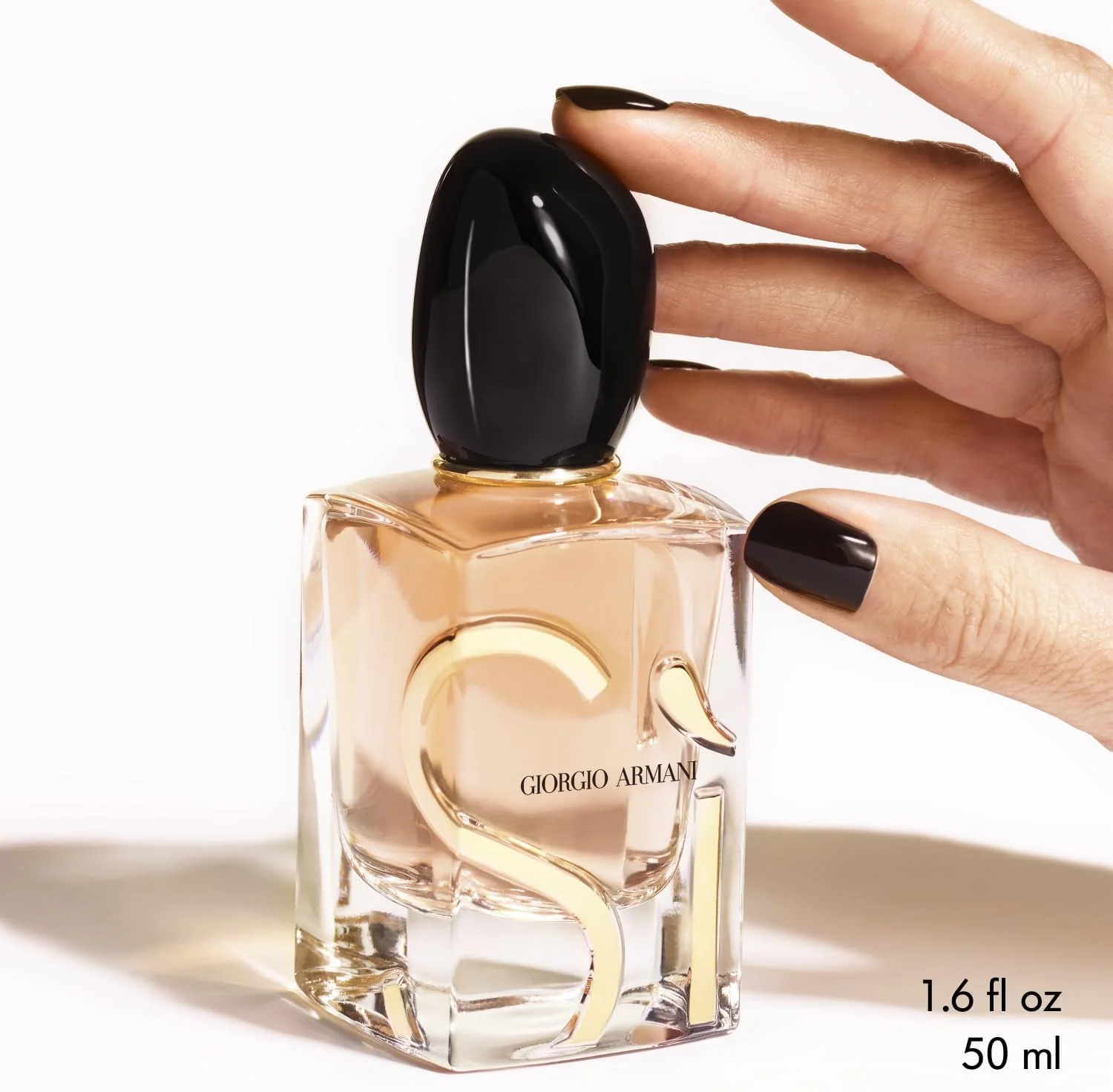 جورجیو آرمانی Si - عطر زنانه - ادو پرفیوم، 50 میلی لیتر، 1.7 اونس جورجیو آرمانی Si - عطر زنانه - ادو پرفیوم، 50 میلی لیتر، 1.7 اونس