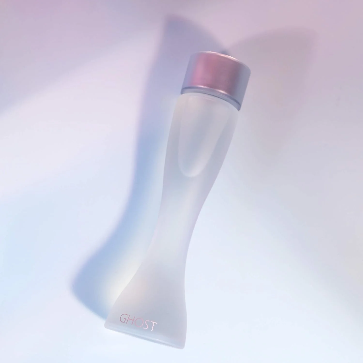 عطر زنانه شبح گوست ادت اسپری 100 میلی لیتر عطر زنانه شبح گوست ادت اسپری 100 میلی لیتر