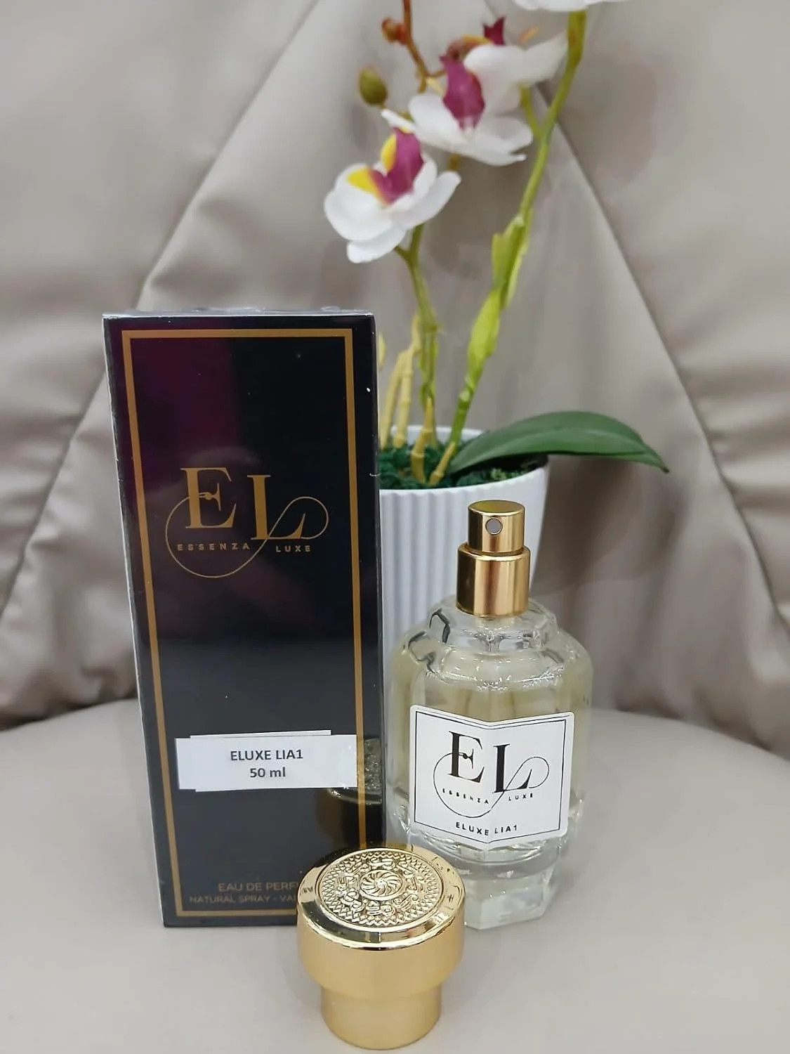 ادو پرفیوم زنانه Eluxe LIA1، عطرهای روغنی 50 میلی لیتری ادو پرفیوم زنانه Eluxe LIA1، عطرهای روغنی 50 میلی لیتری