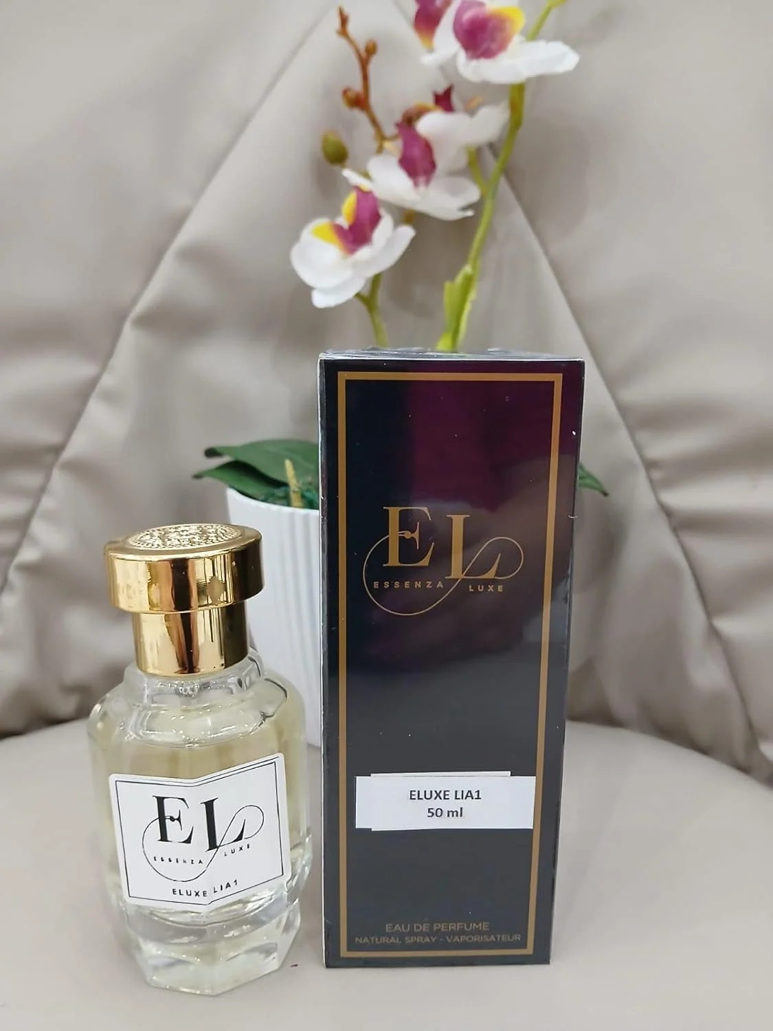 ادو پرفیوم زنانه Eluxe LIA1، عطرهای روغنی 50 میلی لیتری ادو پرفیوم زنانه Eluxe LIA1، عطرهای روغنی 50 میلی لیتری
