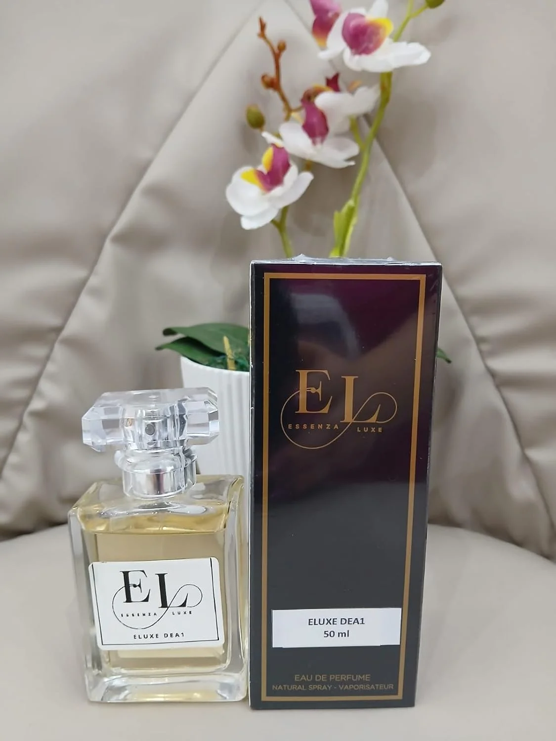 ادو پرفیوم زنانه Eluxe DEA1، عطرهای روغنی 50 میلی لیتری ادو پرفیوم زنانه Eluxe DEA1، عطرهای روغنی 50 میلی لیتری