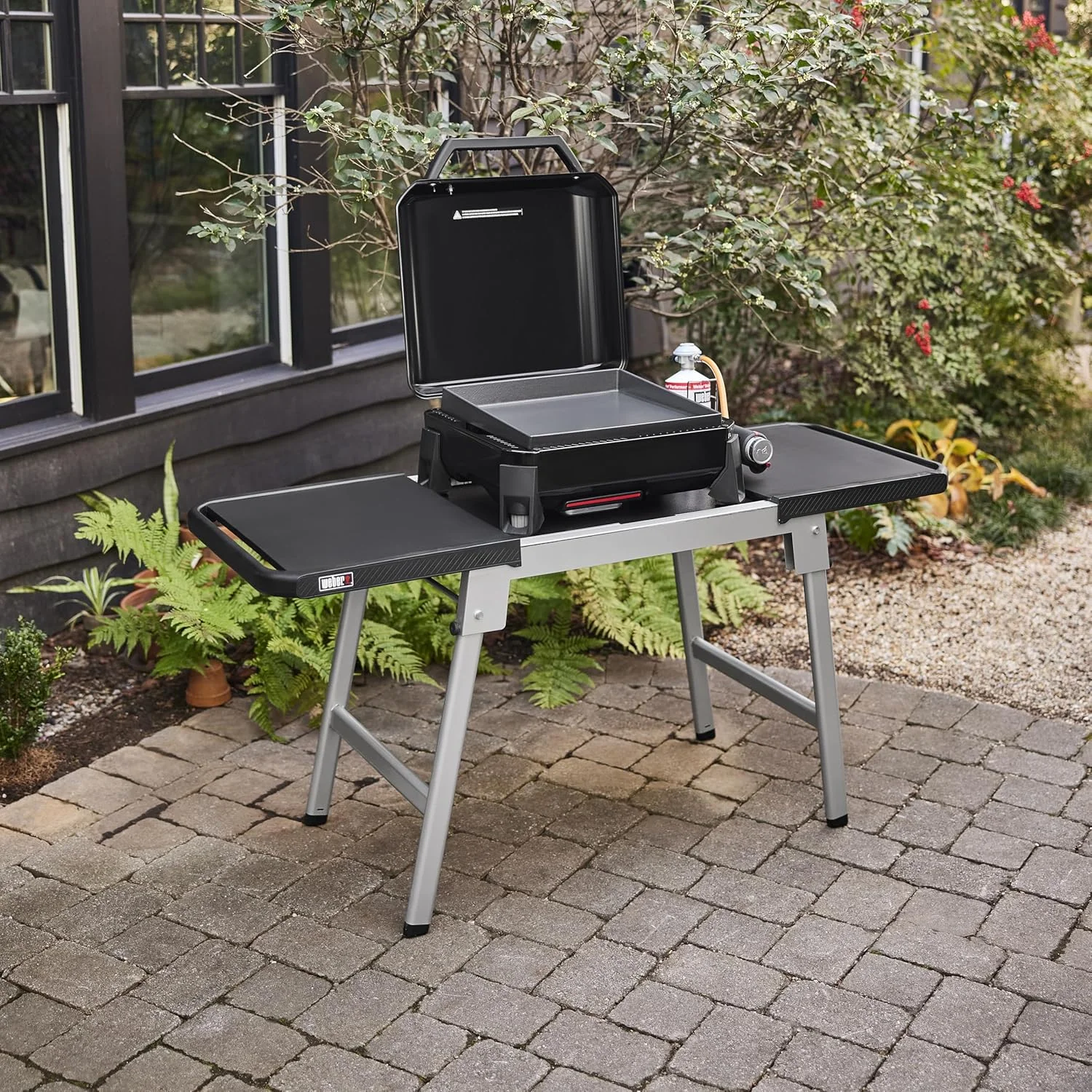 گریل گازی پلانچا Weber SLATE GP 43 Premium، با صفحه گریل 43 × 41 سانتیمتر، قابل حمل، حرارت یکنواخت، سطح گریل نچسب با روکش مینای چینی، پایههای قابل تنظیم ارتفاع - مشکی (1500231) گریل گازی پلانچا Weber SLATE GP 43 Premium، با صفحه گریل 43 × 41 سانتیمتر، قابل حمل، حرارت یکنواخت، سطح گریل نچسب با روکش مینای چینی، پایههای قابل تنظیم ارتفاع - مشکی (1500231)