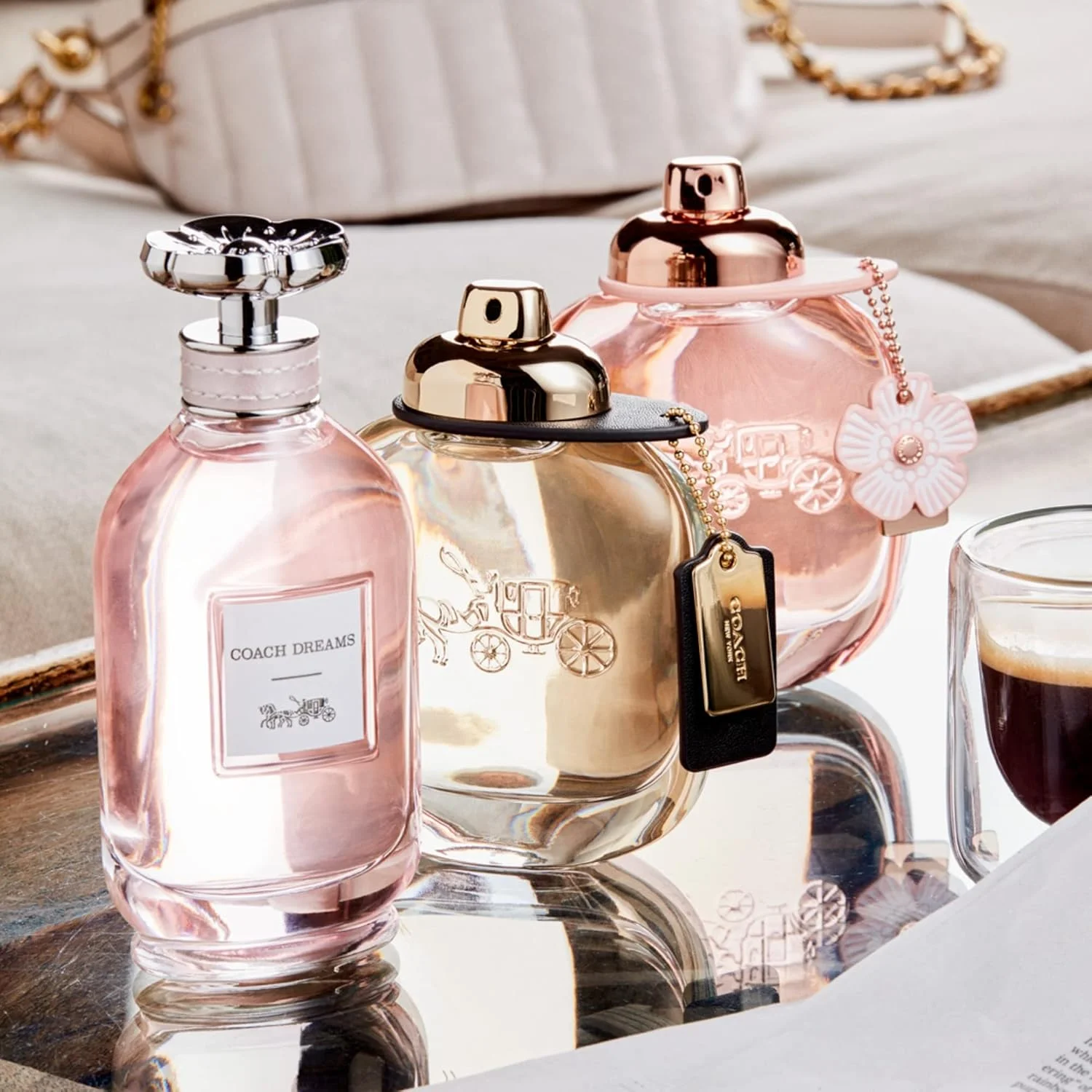عطر زنانه کوچ دریمز ادو پرفیوم اسپری 40 میلی لیتر عطر زنانه کوچ دریمز ادو پرفیوم اسپری 40 میلی لیتر