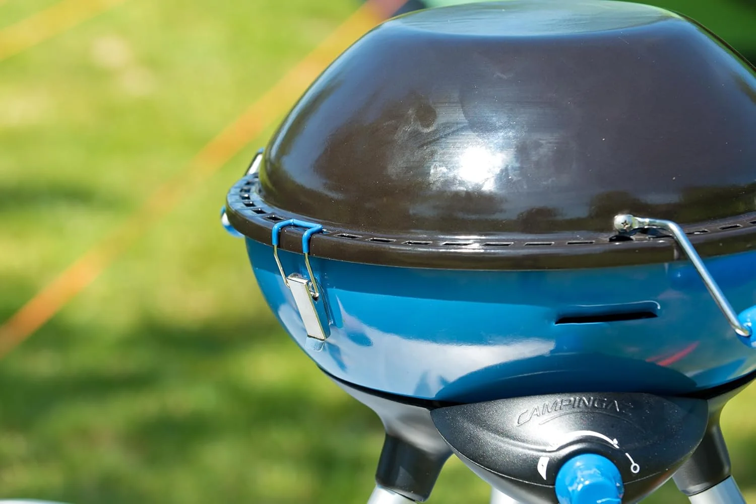 اجاق گاز کمپینگ قابل حمل Campingaz Party Grill 400، باربیکیو کمپینگ همه کاره، گریل و اجاق گاز فضای باز، باربیکیو گازی کوچک 2000 وات، باربیکیو رومیزی اجاق گاز کمپینگ قابل حمل Campingaz Party Grill 400، باربیکیو کمپینگ همه کاره، گریل و اجاق گاز فضای باز، باربیکیو گازی کوچک 2000 وات، باربیکیو رومیزی
