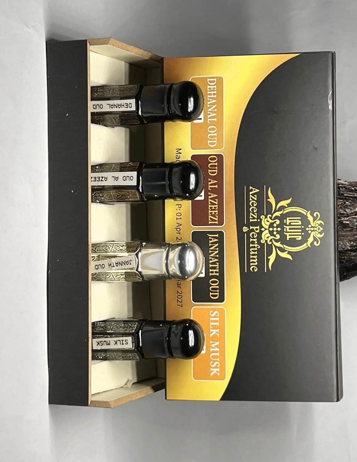 مجموعه عطر عزیزی شامل 4 عطر ماندگار برتر 3 میلی لیتری مجموعه عطر عزیزی شامل 4 عطر ماندگار برتر 3 میلی لیتری
