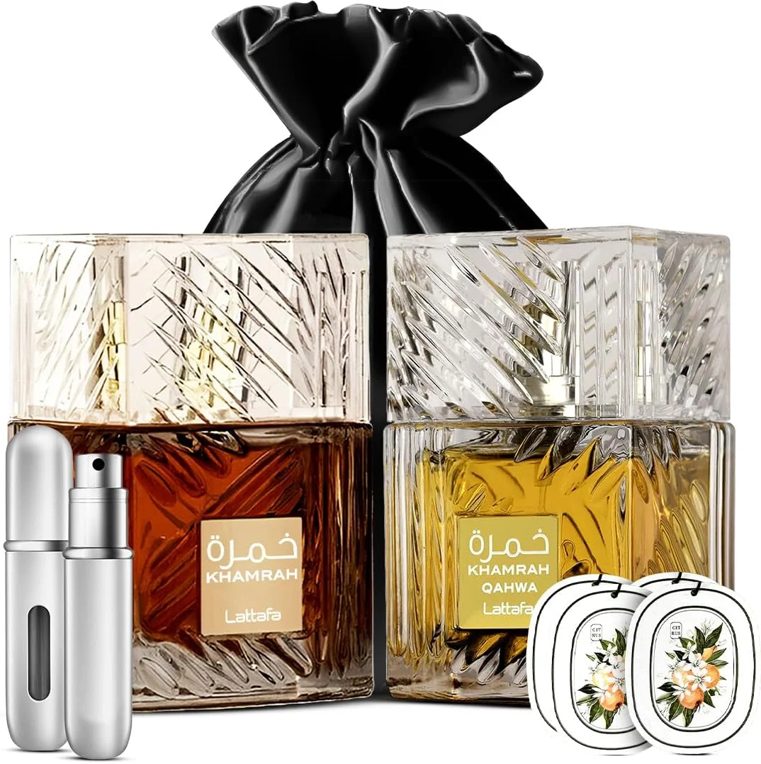 مجموعه هدیه AROMAQUE شامل عطر لطافه خمره و ادو پرفیوم لطافه خمره قهوه унисекс 100 میلی لیتر به همراه 1 بطری خالی قابل پر کردن مسافرتی، 4 کارت خوشبو کننده ماشین معطر و یک کیف ساتن