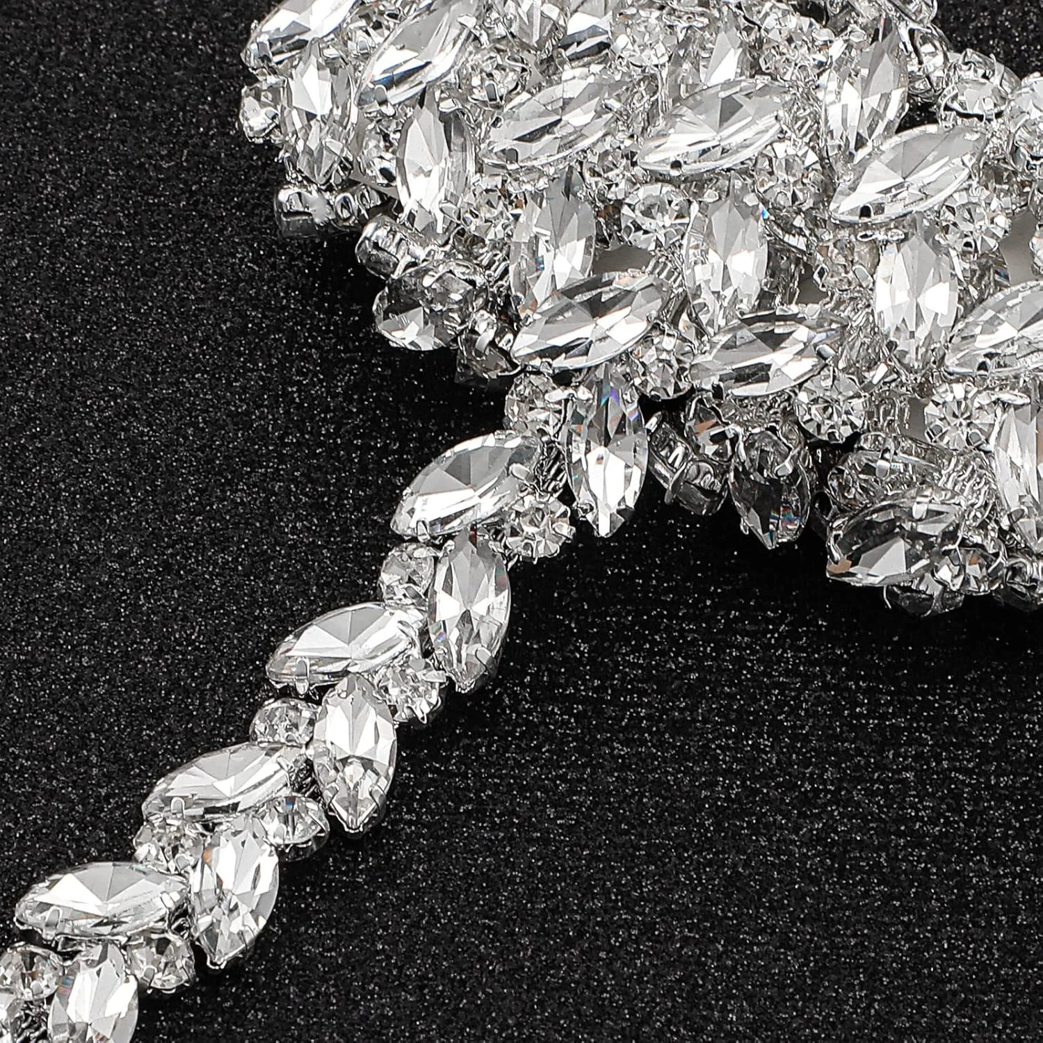 1 یارد نوار تزئینی نگین دار، زنجیر نگین الماس کریستالی، اپلیکه نگین دار درخشان برای تزئین مهمانی عروسی و تزئین لباس عروس، لوازم جانبی لباس 1 یارد نوار تزئینی نگین دار، زنجیر نگین الماس کریستالی، اپلیکه نگین دار درخشان برای تزئین مهمانی عروسی و تزئین لباس عروس، لوازم جانبی لباس