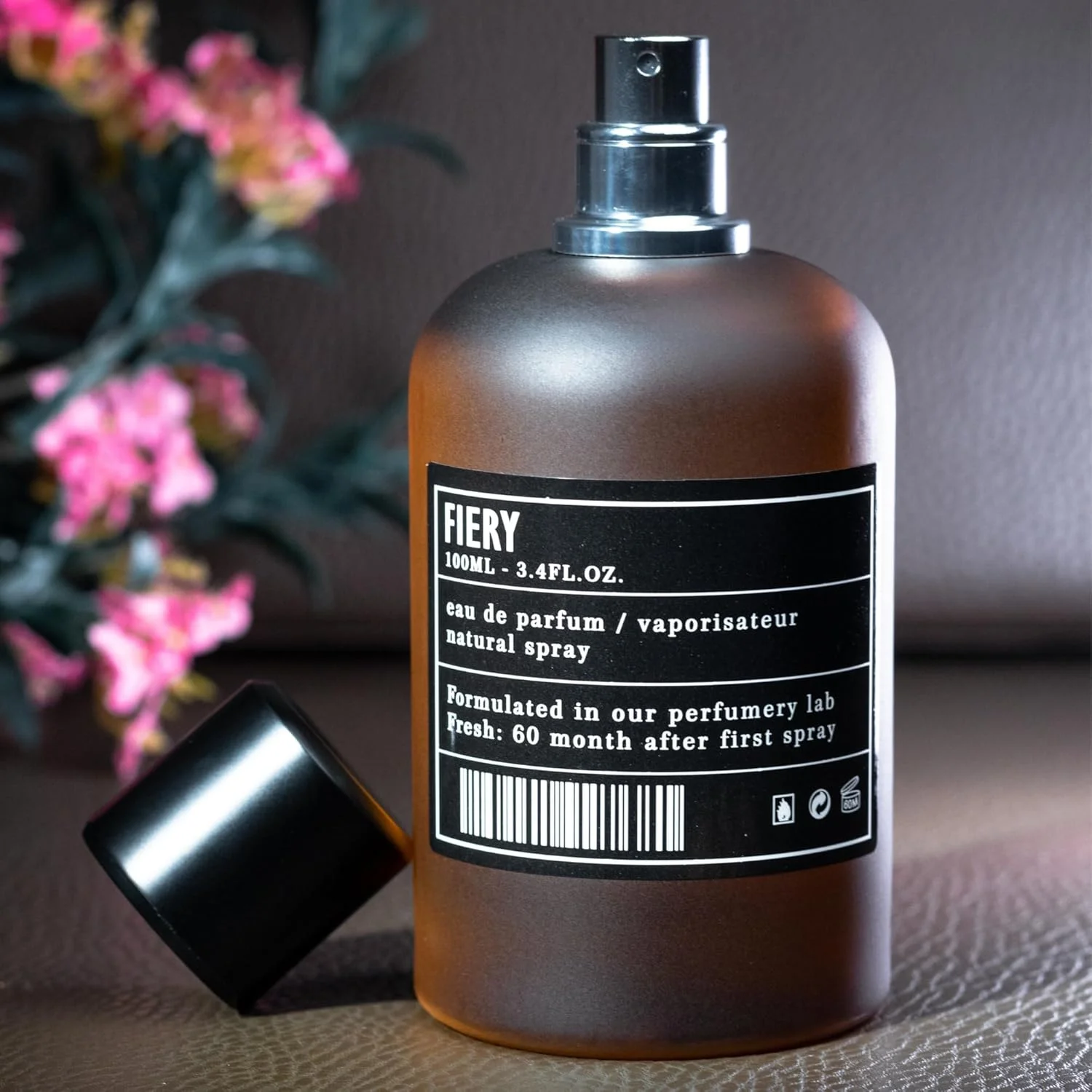 عطر آتشین унисекс ARO FAC از AMD Perfumes - عطر کلاسیک مردانه و زنانه - رایحه های ماندگار مردانه و زنانه با ترکیبی از عسل و یاسمن ادو پرفیوم EDP 100ml