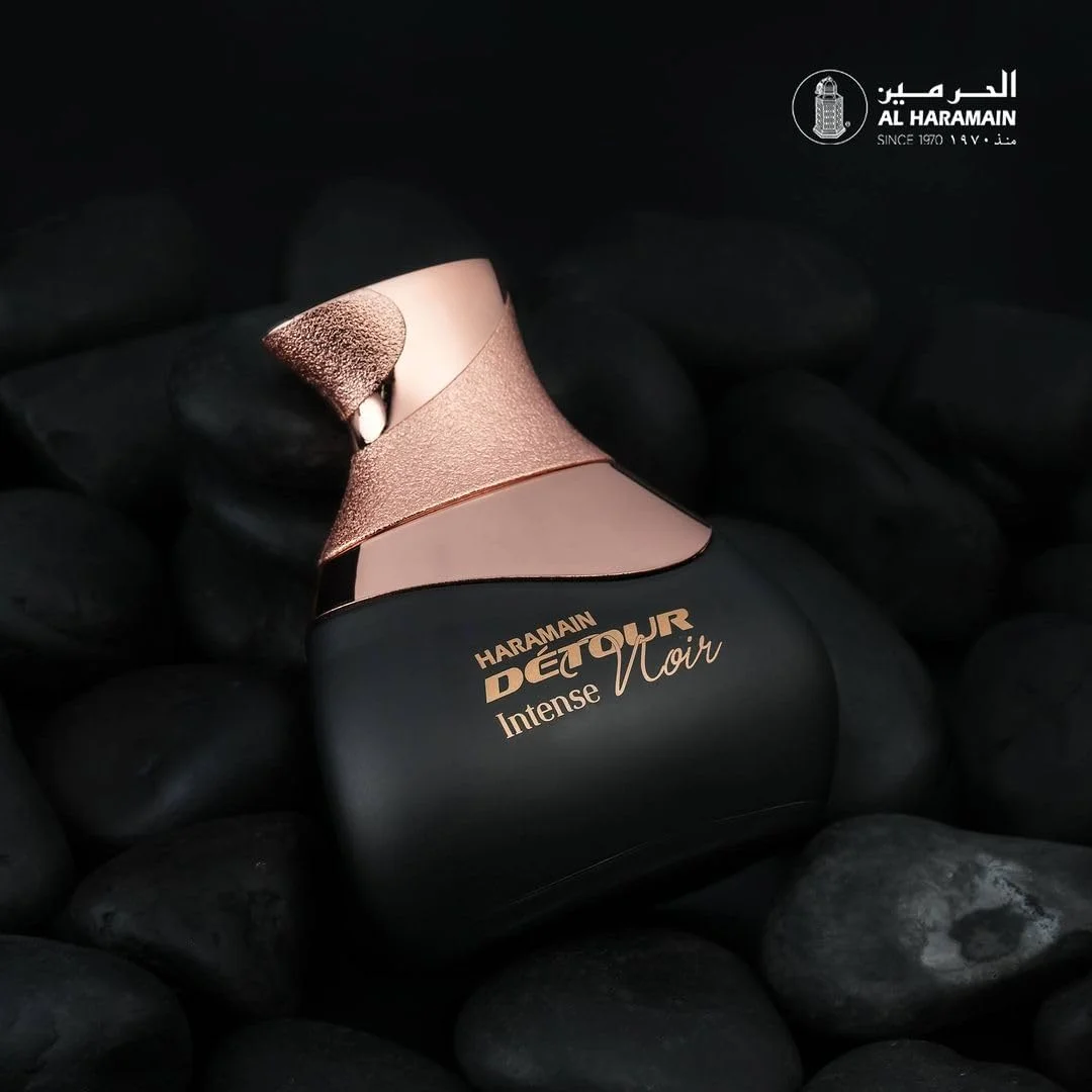 ادکلن الحرمین دیتور نویر اینتنس ادو پرفیوم 100 میلی لیتر | عطر لوکس شرقی چوبی یونیسکس | رایحه ماندگار جسورانه و جسورانه برای مردان و زنان ادکلن الحرمین دیتور نویر اینتنس ادو پرفیوم 100 میلی لیتر | عطر لوکس شرقی چوبی یونیسکس | رایحه ماندگار جسورانه و جسورانه برای مردان و زنان