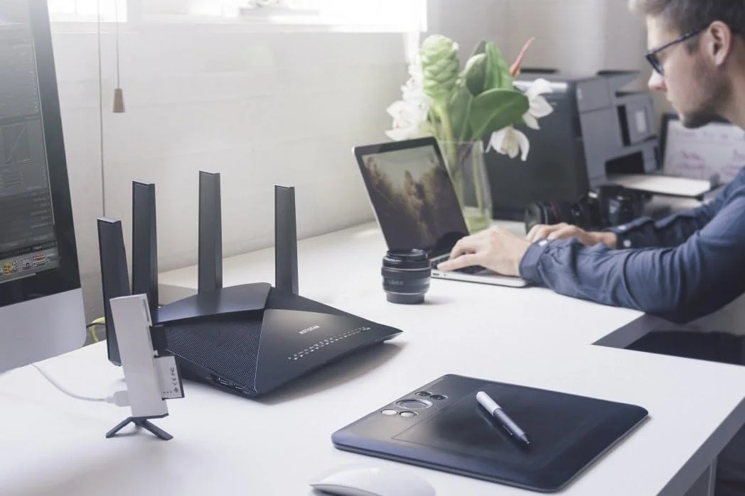 روتر وای فای گیمینگ نت گیر مدل NG-R9000-100EUS Nighthawk X10 AD7200 802.11ac/ad Quad-Stream، پردازنده چهار هسته ای 1.7 گیگاهرتزی، سرور رسانه Plex، سازگار با آمازون الکسا (R9000) روتر وای فای گیمینگ نت گیر مدل NG-R9000-100EUS Nighthawk X10 AD7200 802.11ac/ad Quad-Stream، پردازنده چهار هسته ای 1.7 گیگاهرتزی، سرور رسانه Plex، سازگار با آمازون الکسا (R9000)