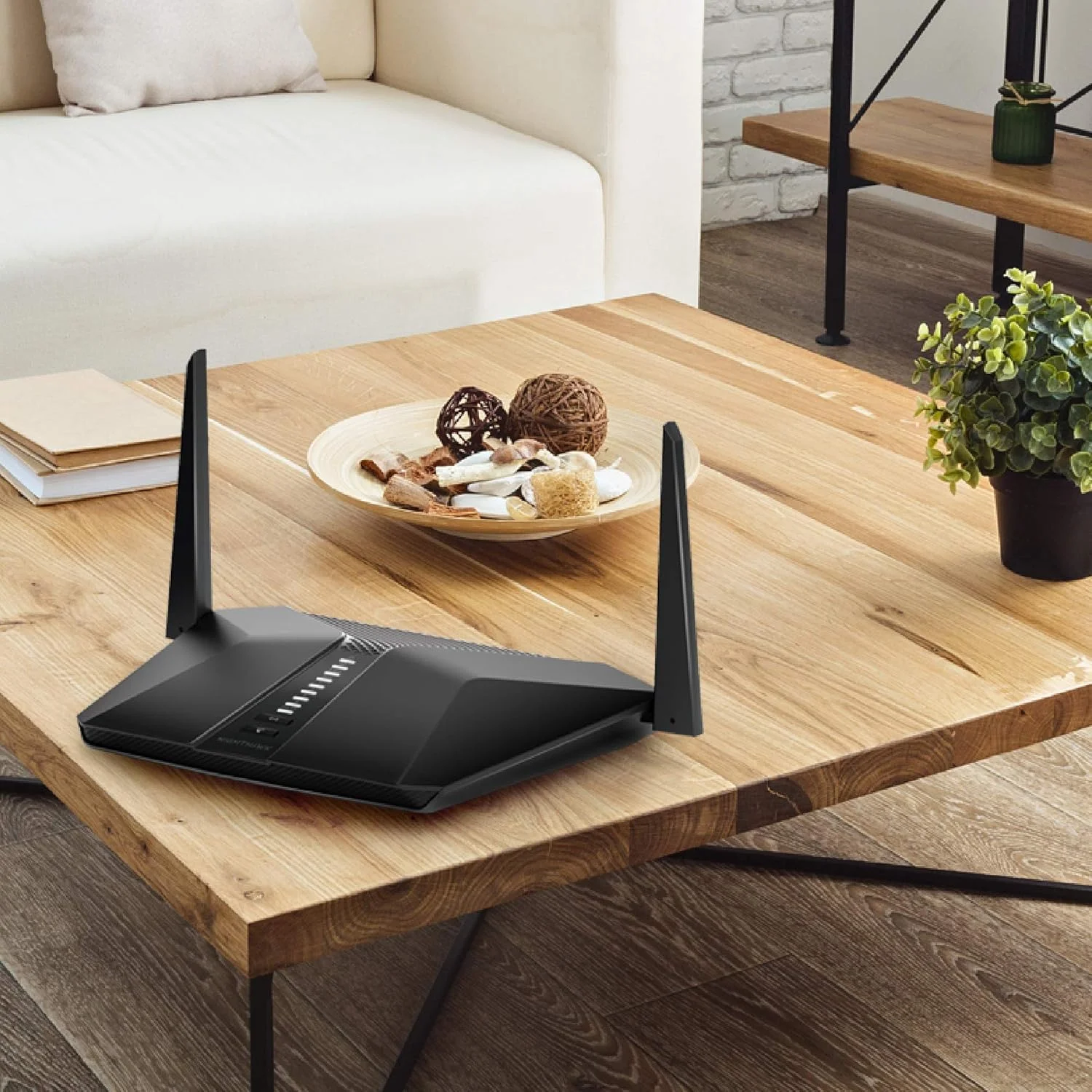 روتر وای فای 6 Netgear NG-RAX40-100EUS Nighthawk AX4، AX3000 تا 3 گیگابیت بر ثانیه، ایده آل برای خانه های هوشمند (RAX40)