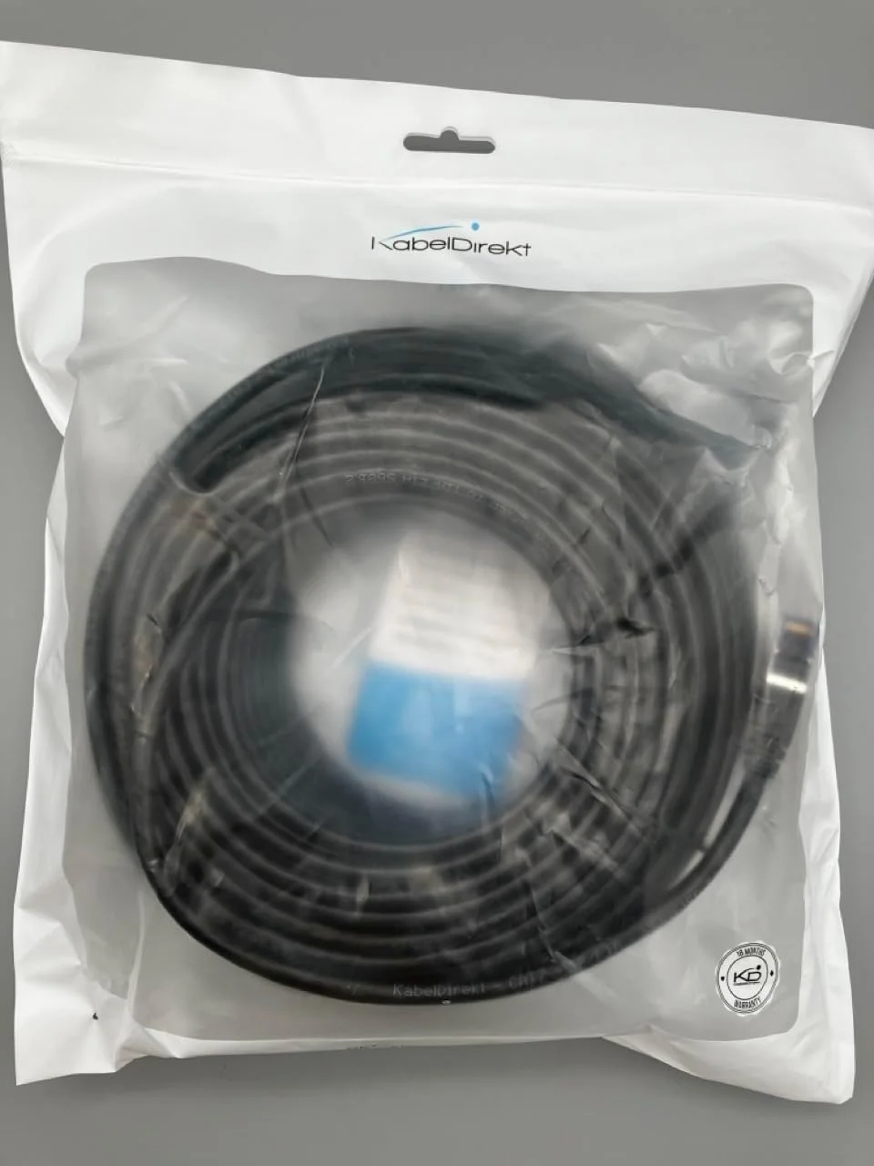کابل شبکه KabelDirekt – Cat 7 – 30 متری – کابل LAN 10 گیگابیتی و کابل اترنت – موجود در اندازه های 0.25 تا 30 متر (مناسب برای شبکه های پرسرعت، کامپیوتر، بازی، سوییچ، روتر و مودم، RJ45 – مشکی)